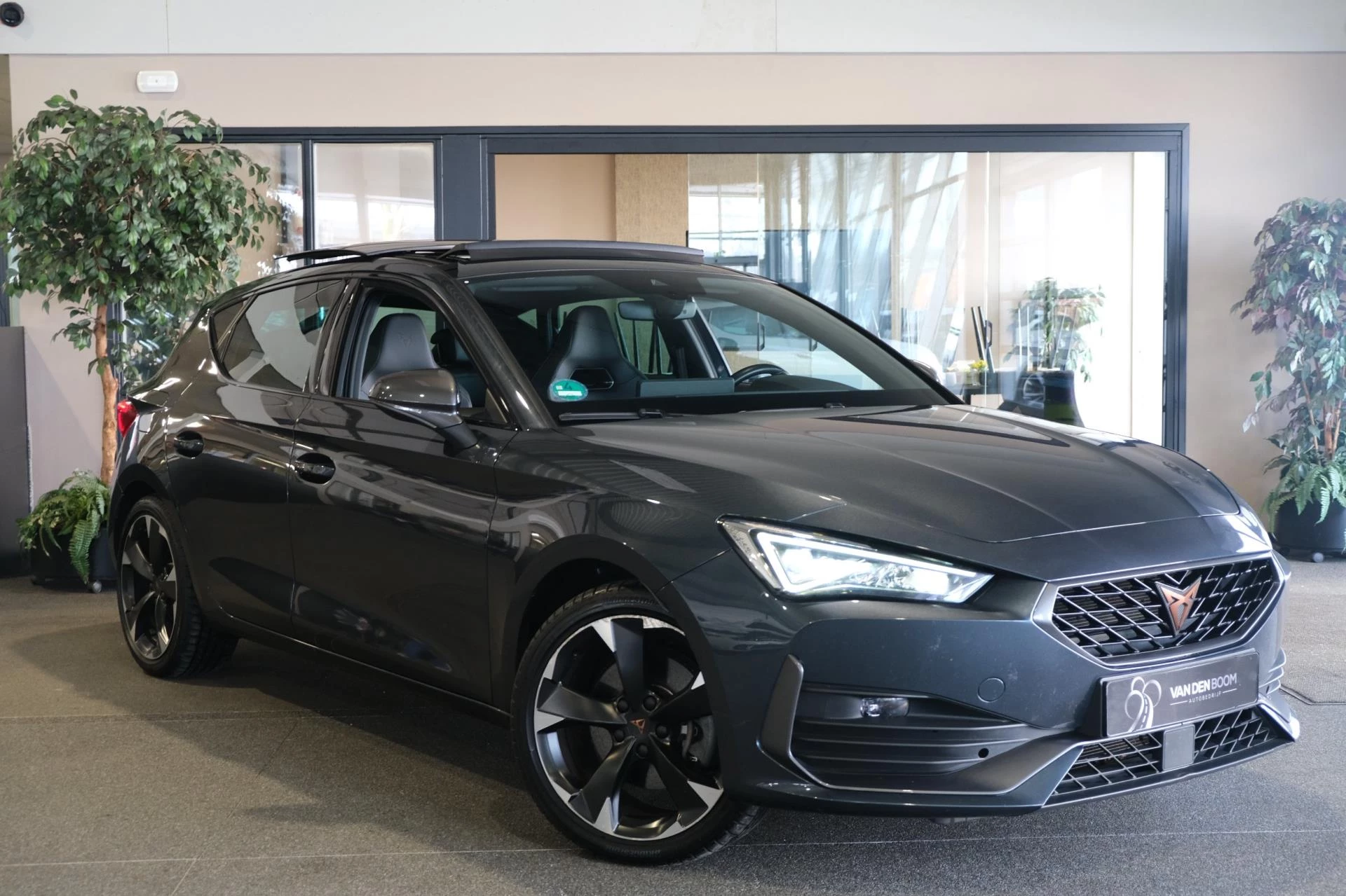 Hoofdafbeelding CUPRA Leon