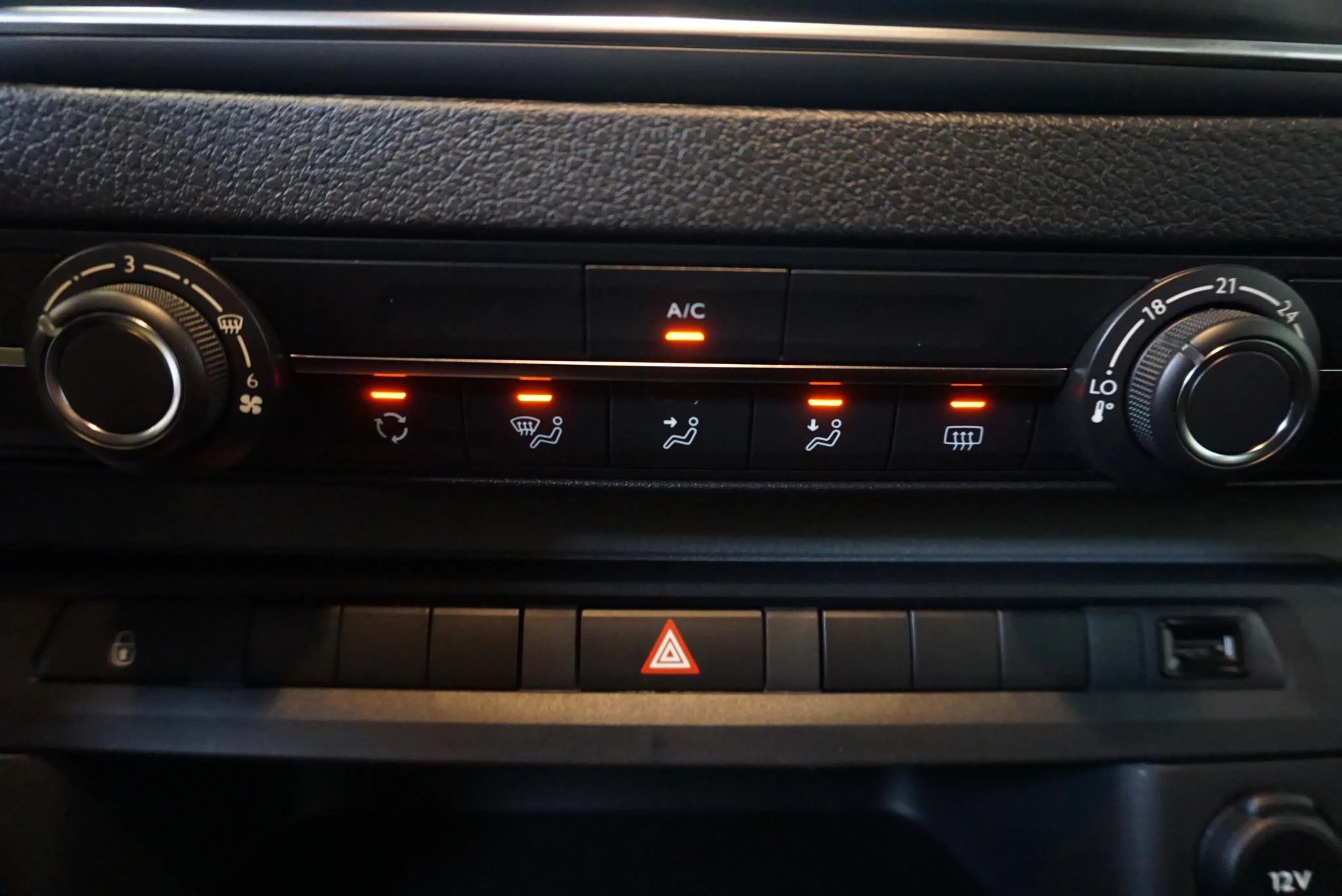 Hoofdafbeelding Opel Vivaro-e