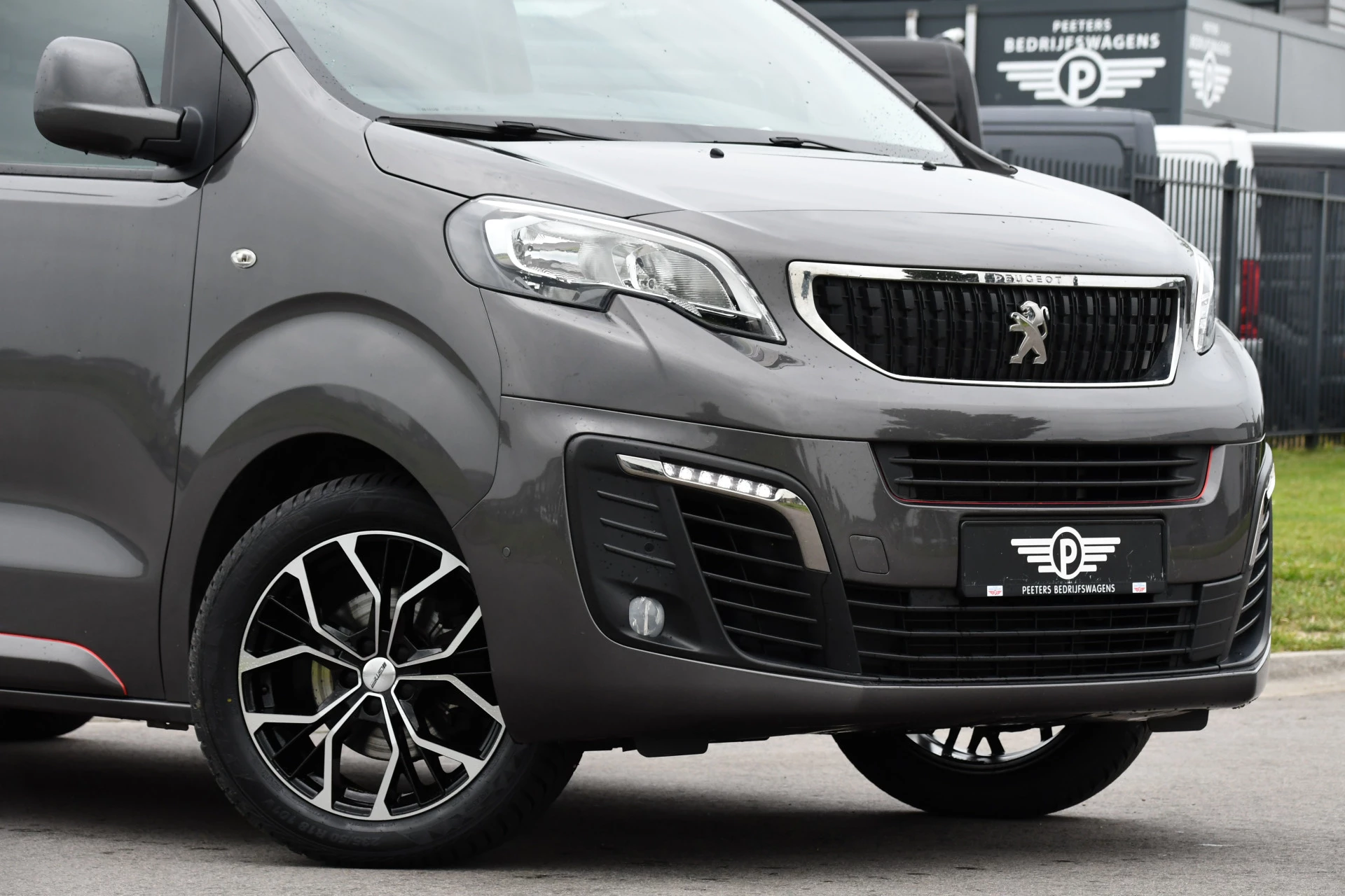 Hoofdafbeelding Peugeot Expert