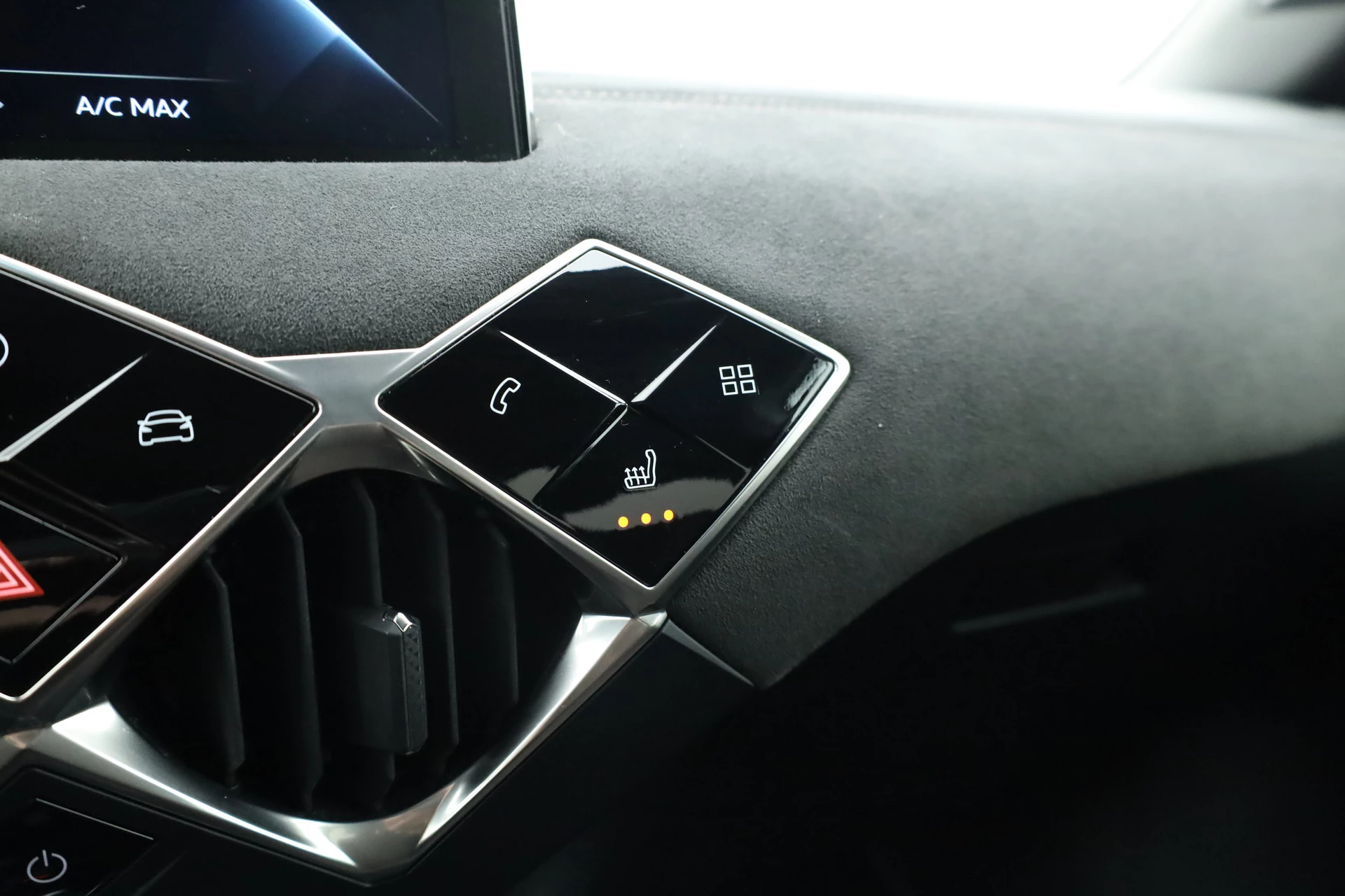 Hoofdafbeelding DS DS 3