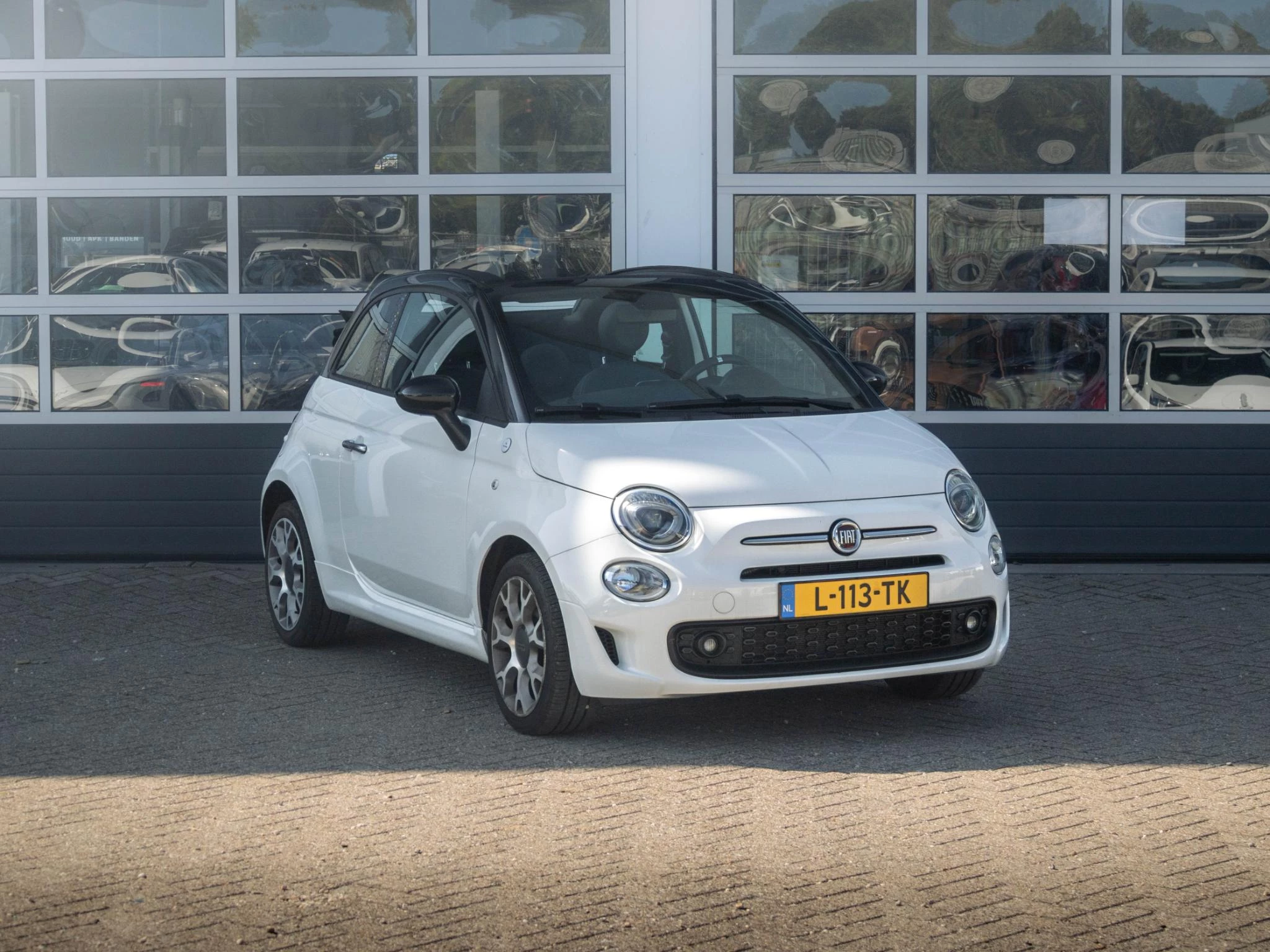 Hoofdafbeelding Fiat 500C