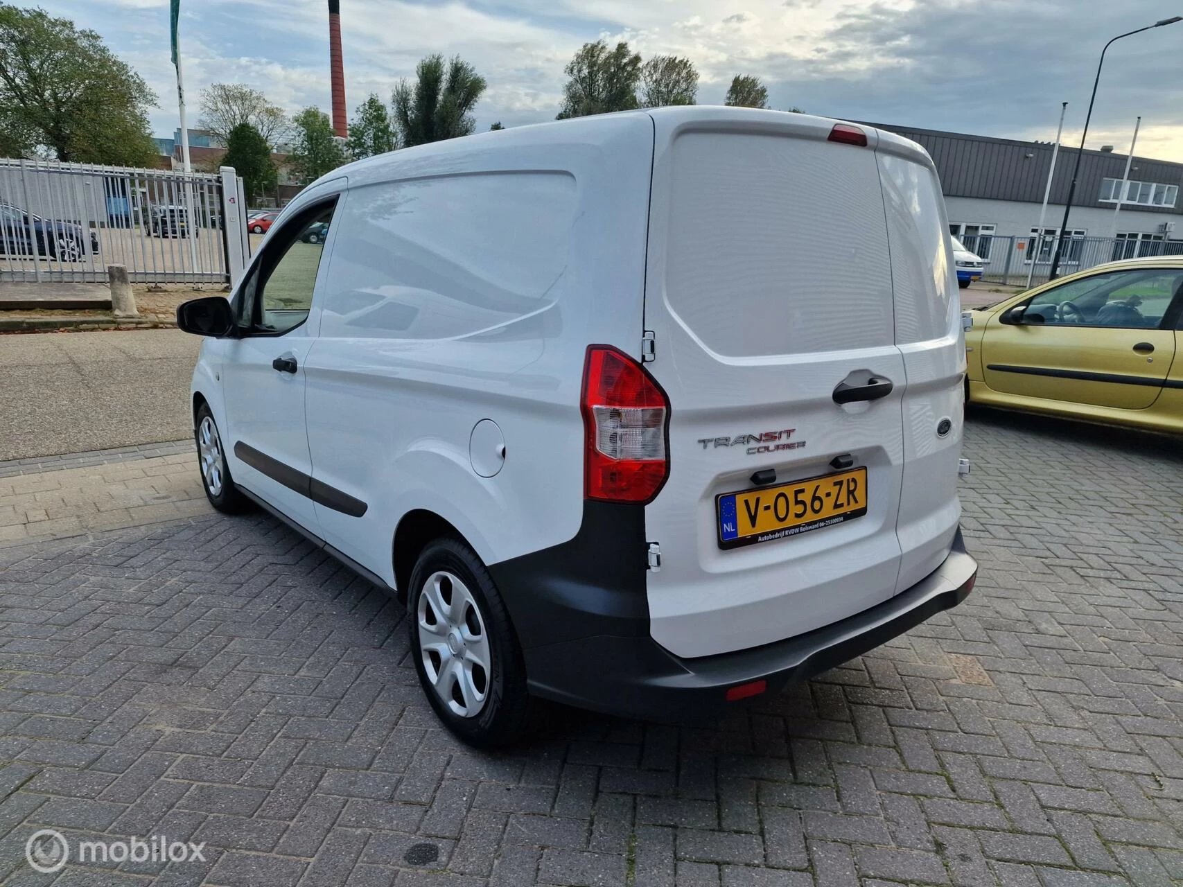 Hoofdafbeelding Ford Transit Courier