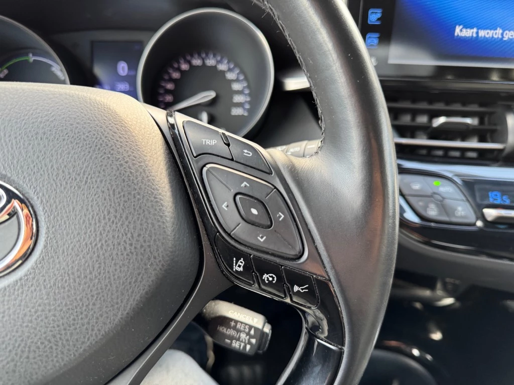 Hoofdafbeelding Toyota C-HR