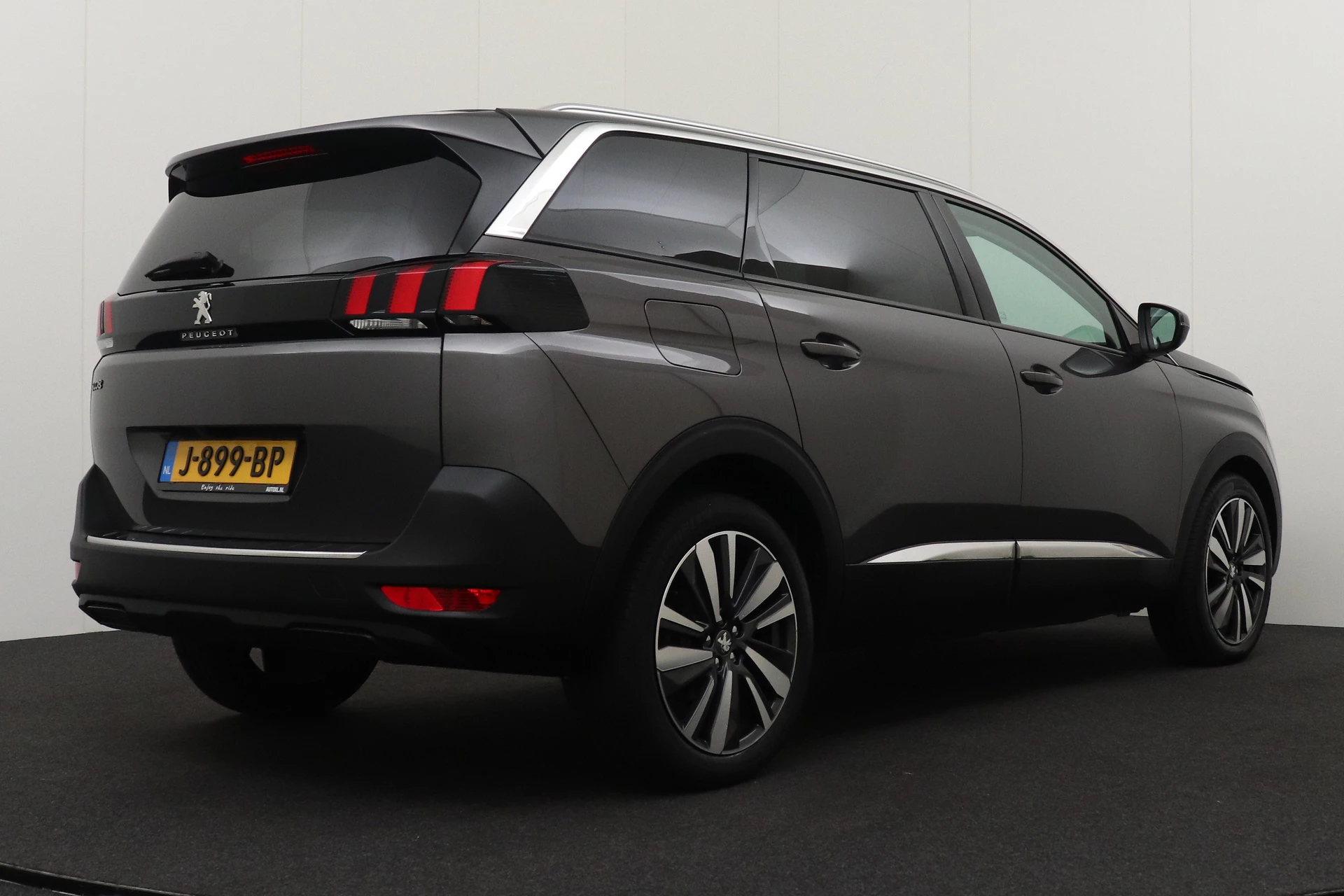 Hoofdafbeelding Peugeot 5008