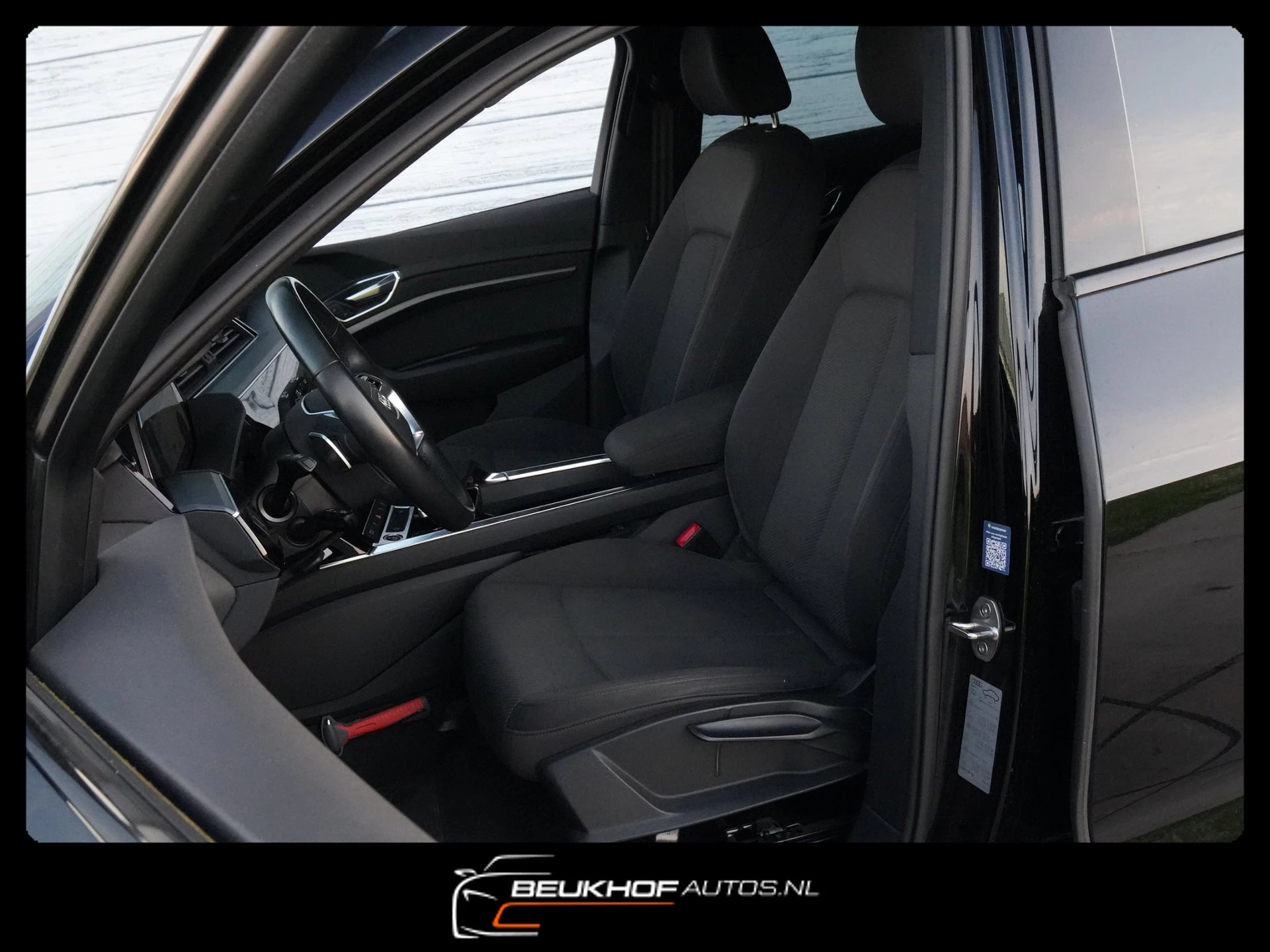 Hoofdafbeelding Audi e-tron