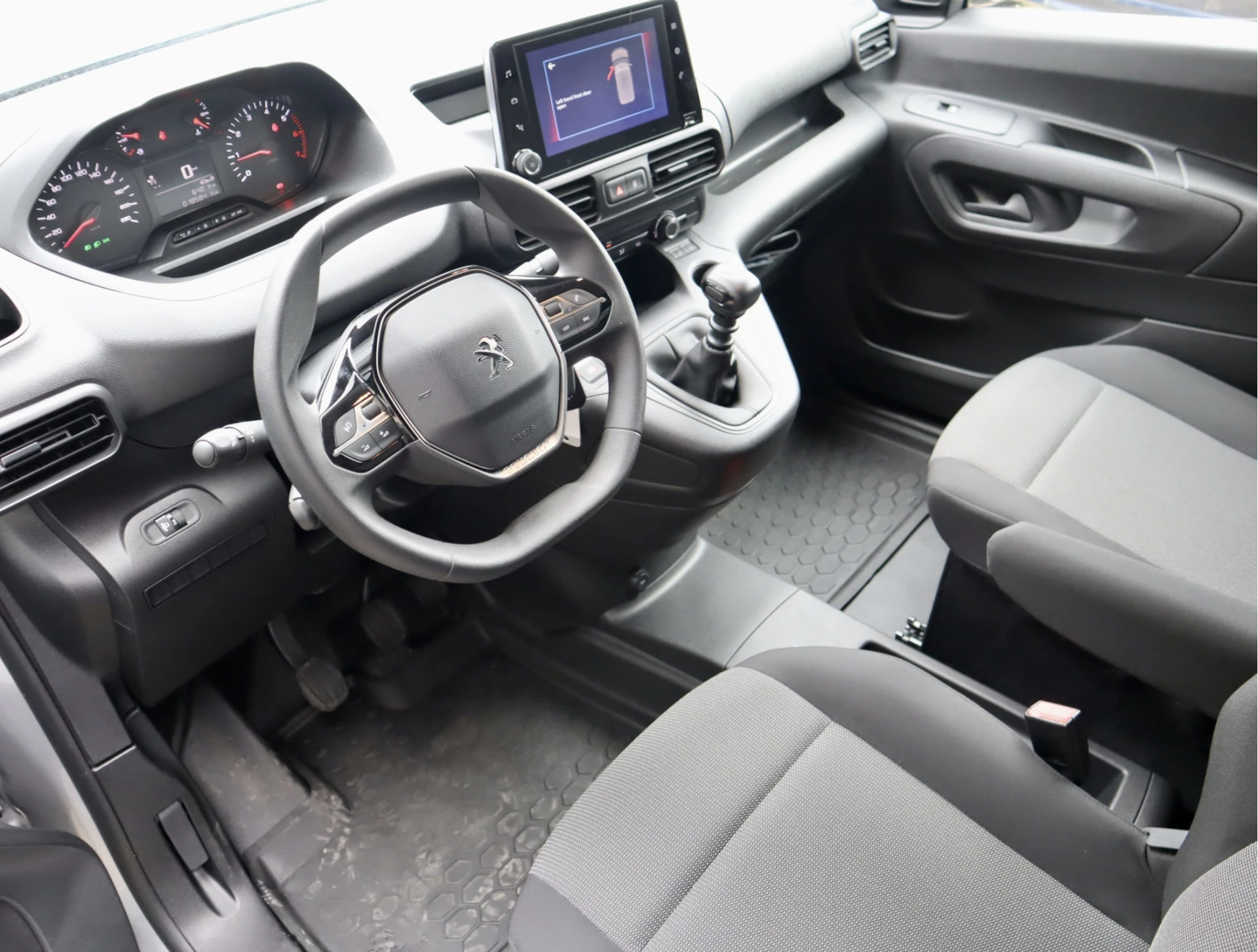 Hoofdafbeelding Peugeot Partner