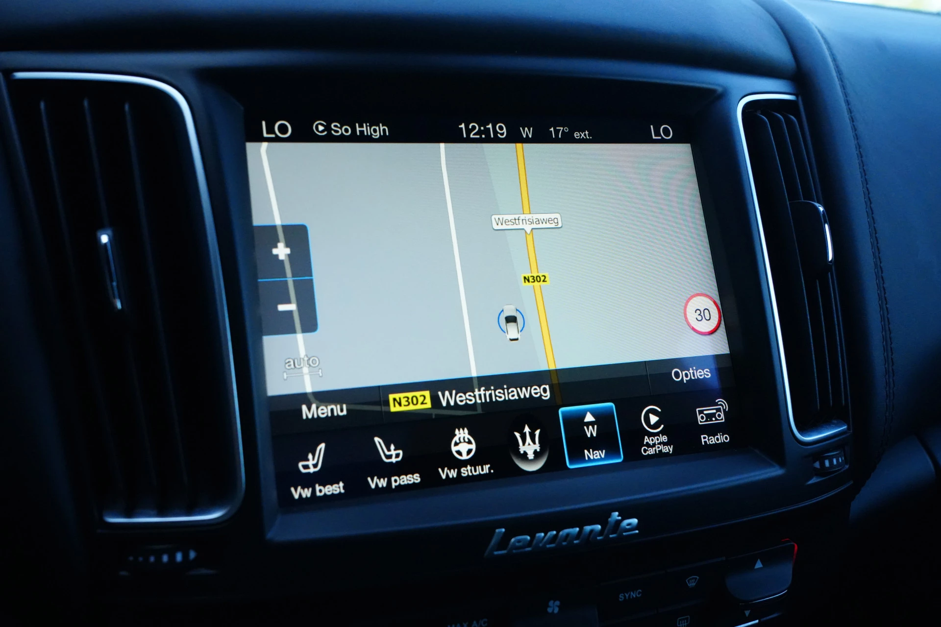 Hoofdafbeelding Maserati Levante
