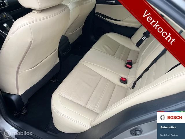 Hoofdafbeelding Lexus IS