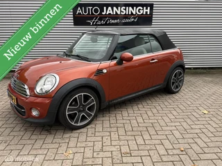 MINI Cabrio 1.6 Cooper Chili Automaat | Stoelverwarming | Leer | Harman/Kardon | LM Velgen | PDC Achte