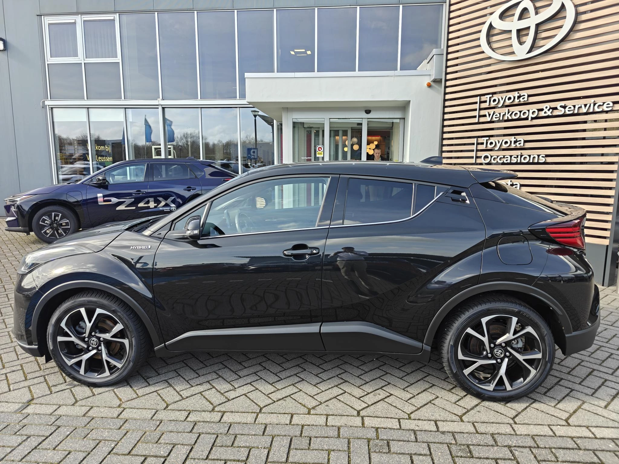 Hoofdafbeelding Toyota C-HR