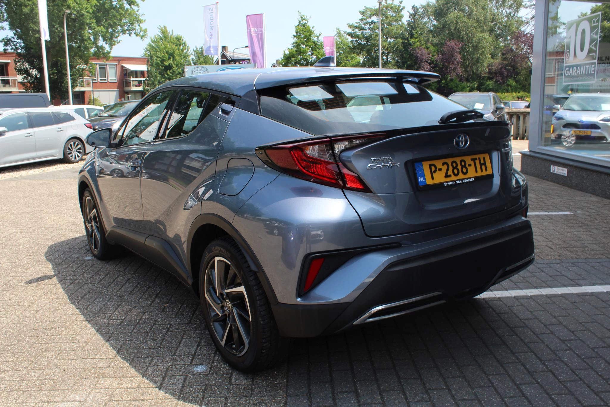 Hoofdafbeelding Toyota C-HR