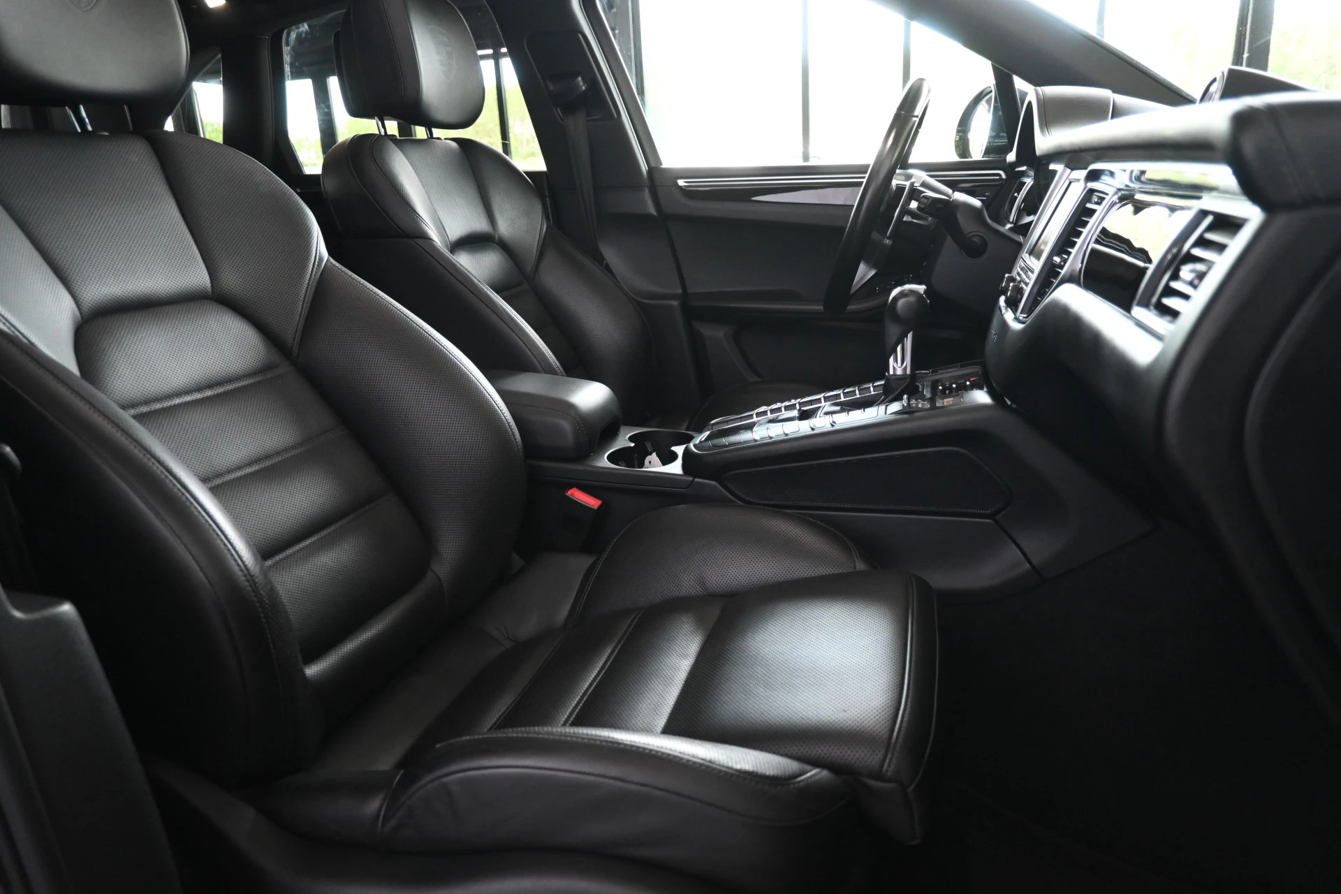 Hoofdafbeelding Porsche Macan