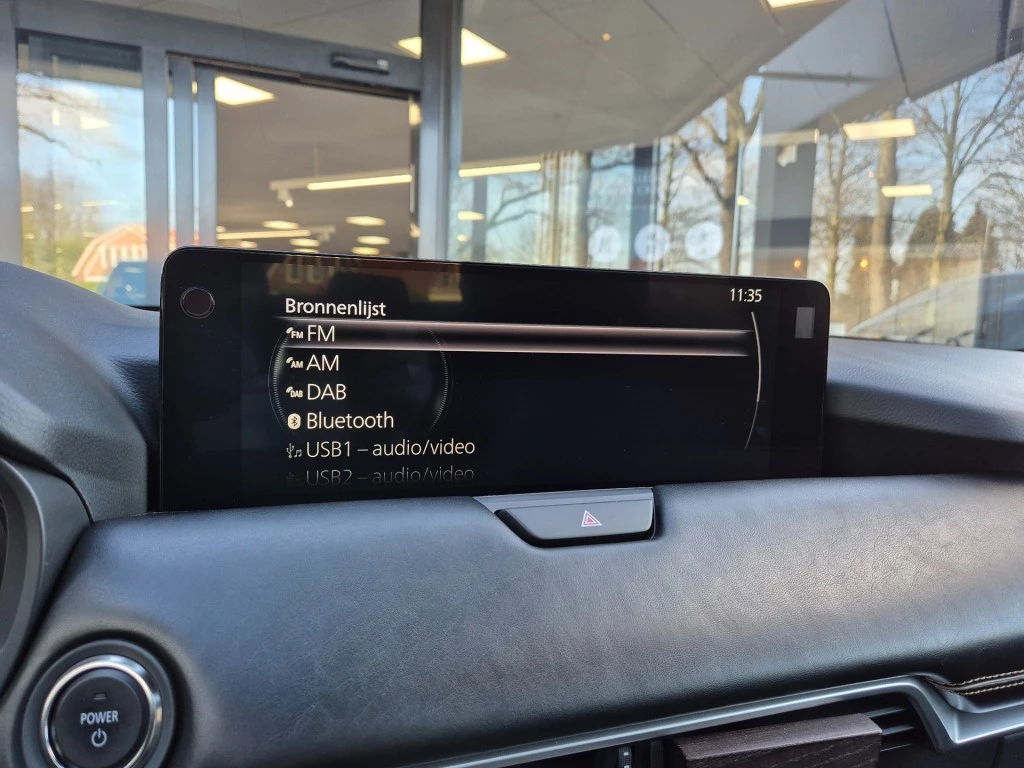 Hoofdafbeelding Mazda CX-60