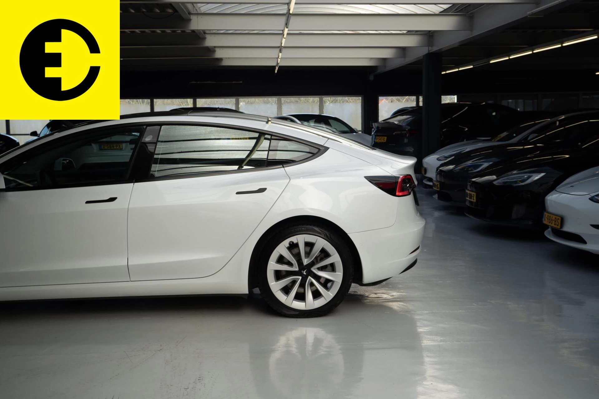 Hoofdafbeelding Tesla Model 3