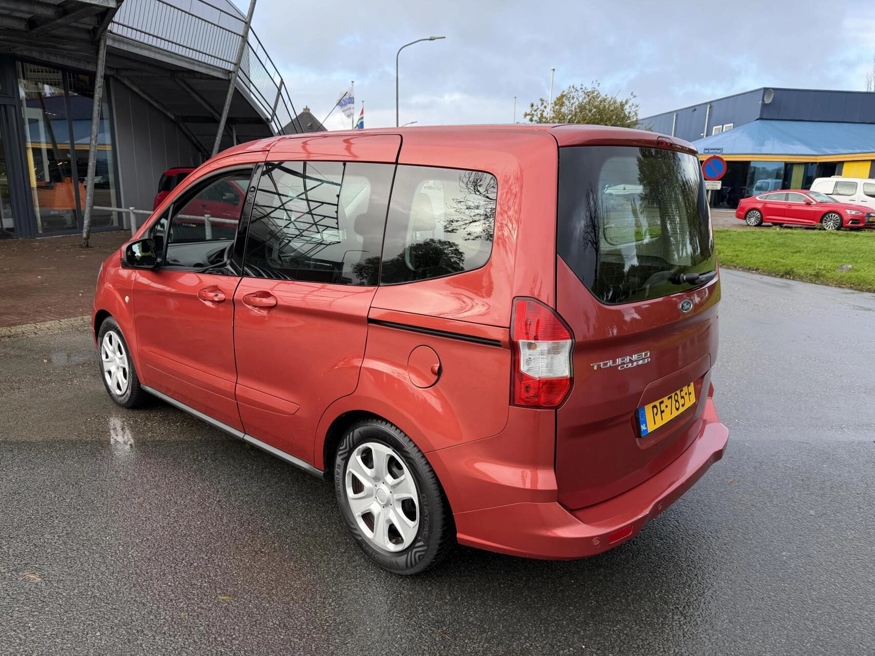 Hoofdafbeelding Ford Tourneo Courier