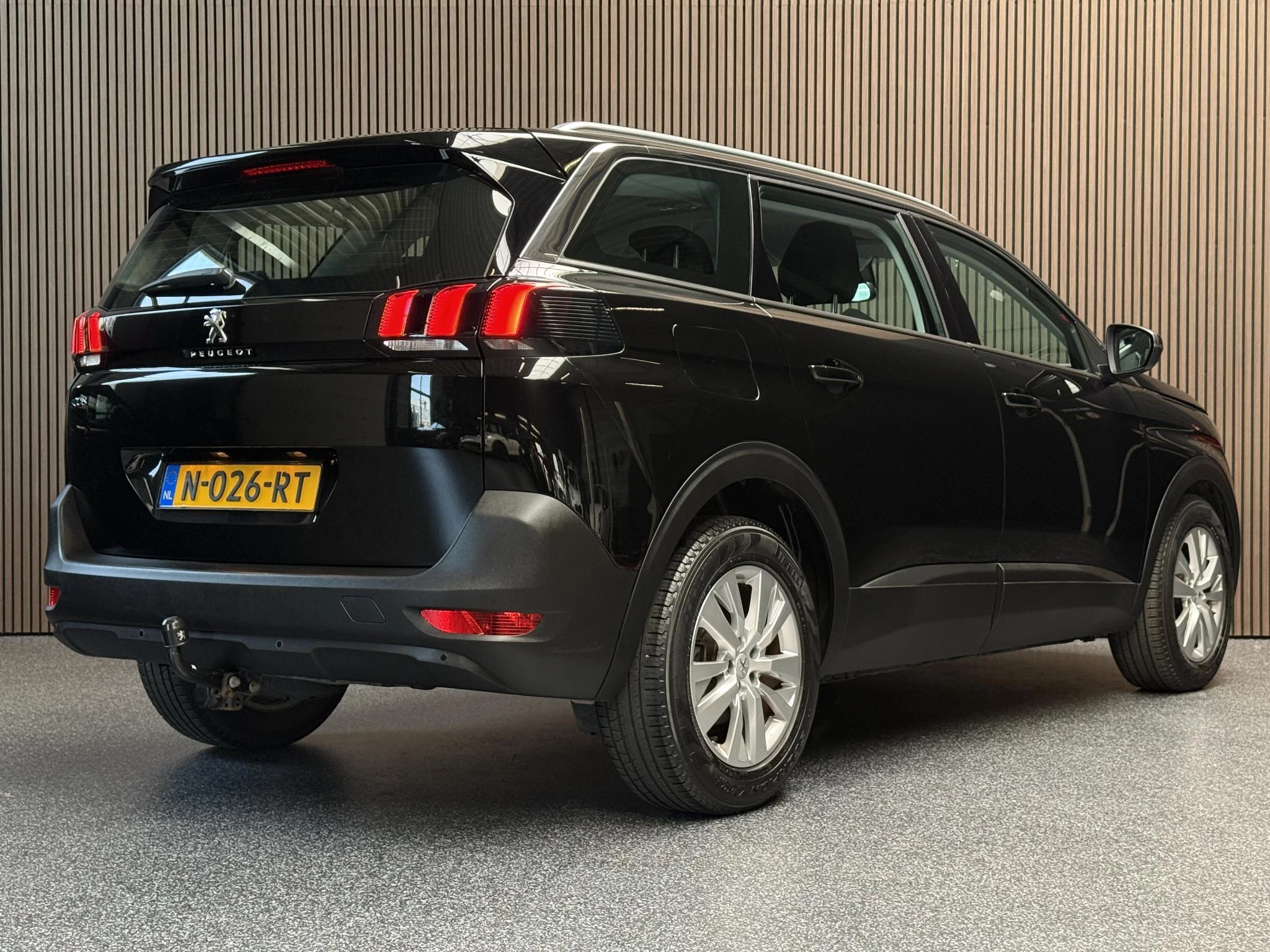 Hoofdafbeelding Peugeot 5008