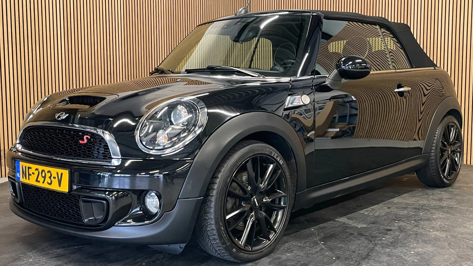 Hoofdafbeelding MINI Cooper S Cabrio