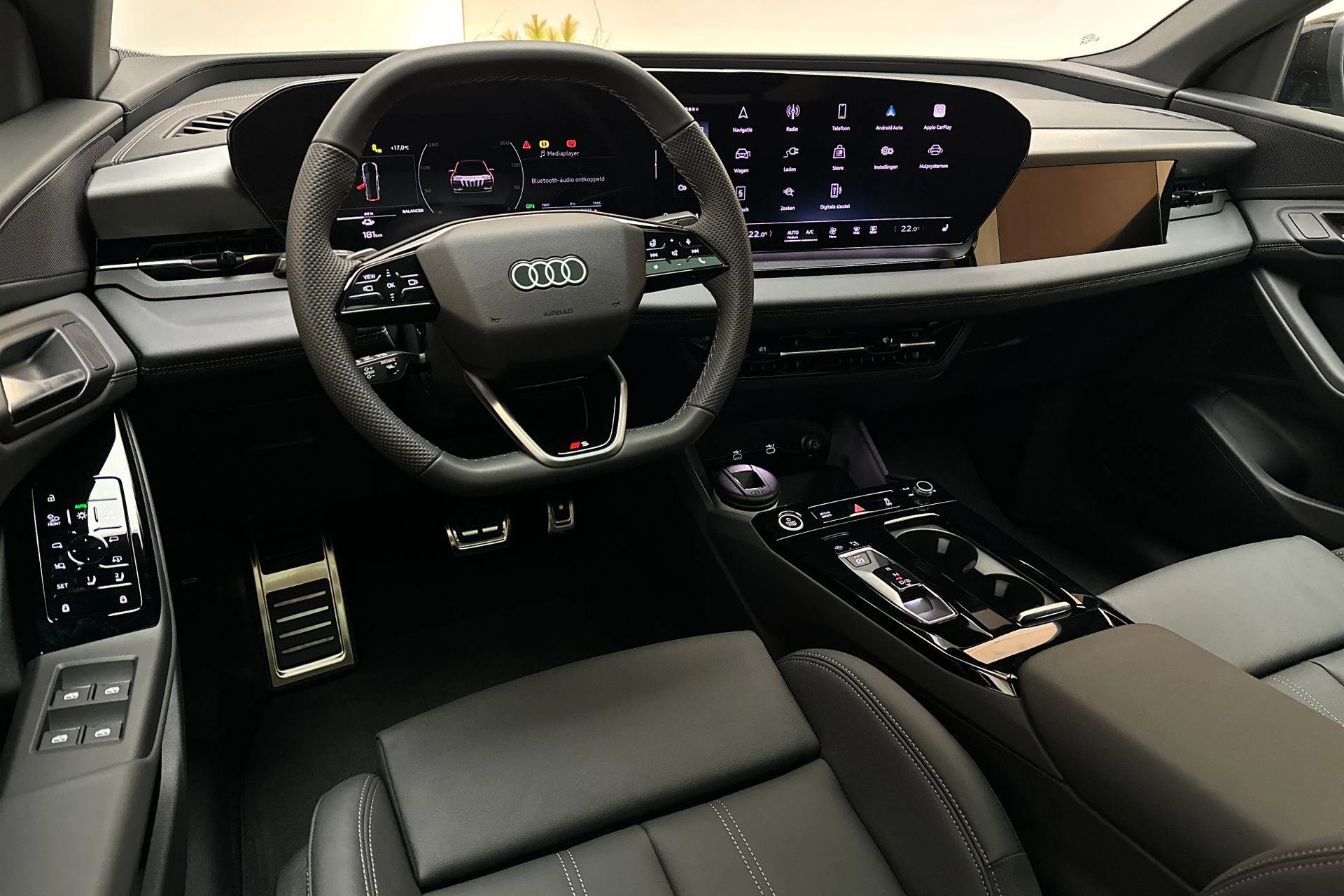 Hoofdafbeelding Audi Q6 e-tron