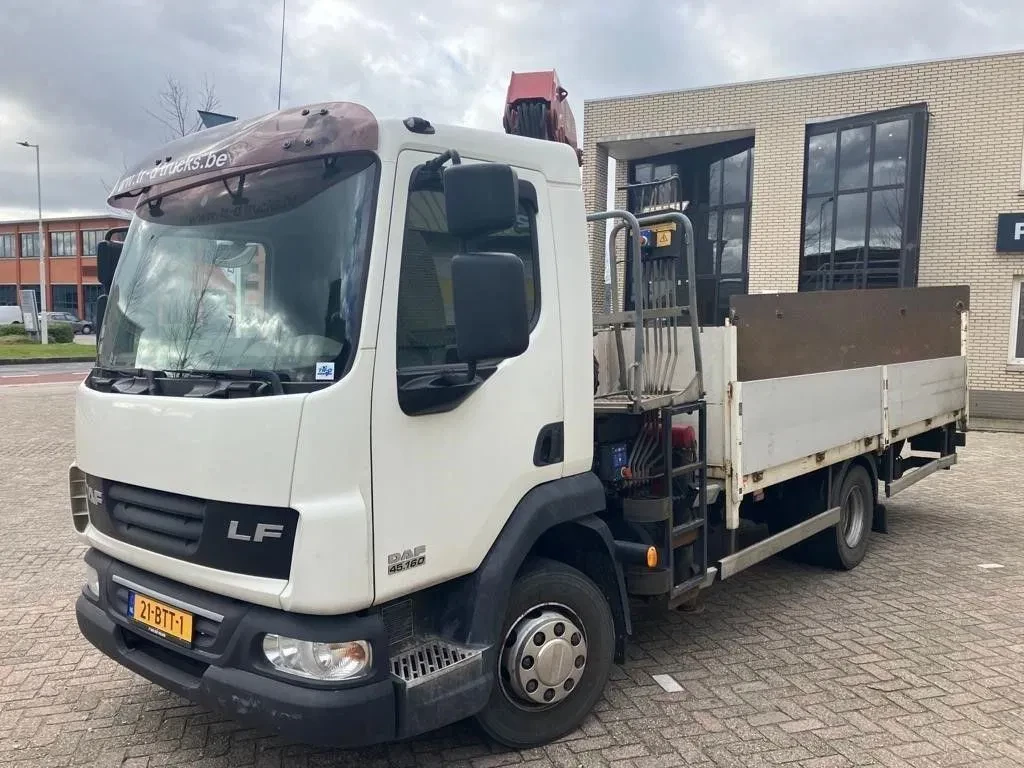 Hoofdafbeelding DAF FA-LF45 | 160 pk | 2009 | HMF Crane 8 Ton |