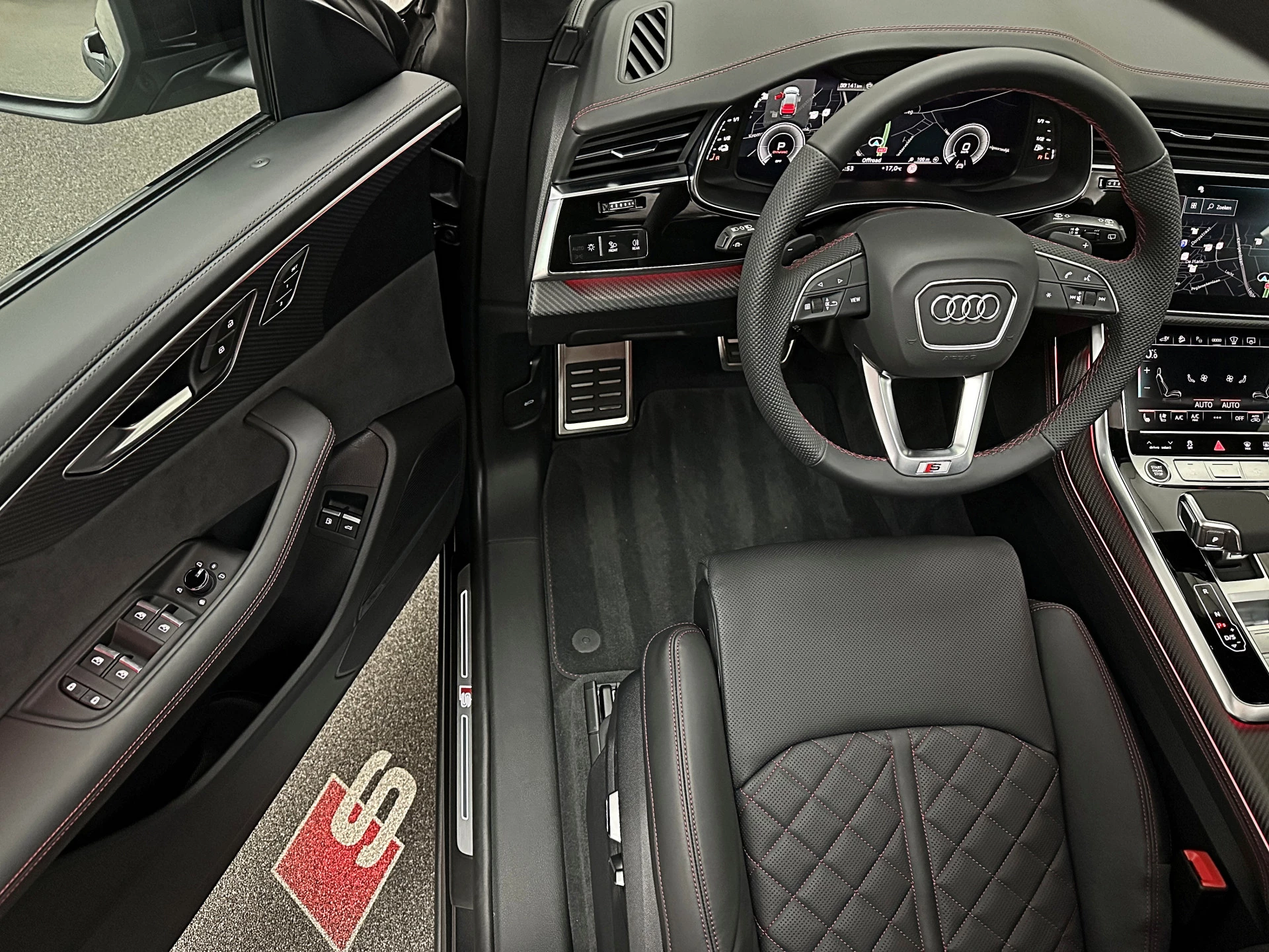 Hoofdafbeelding Audi Q8