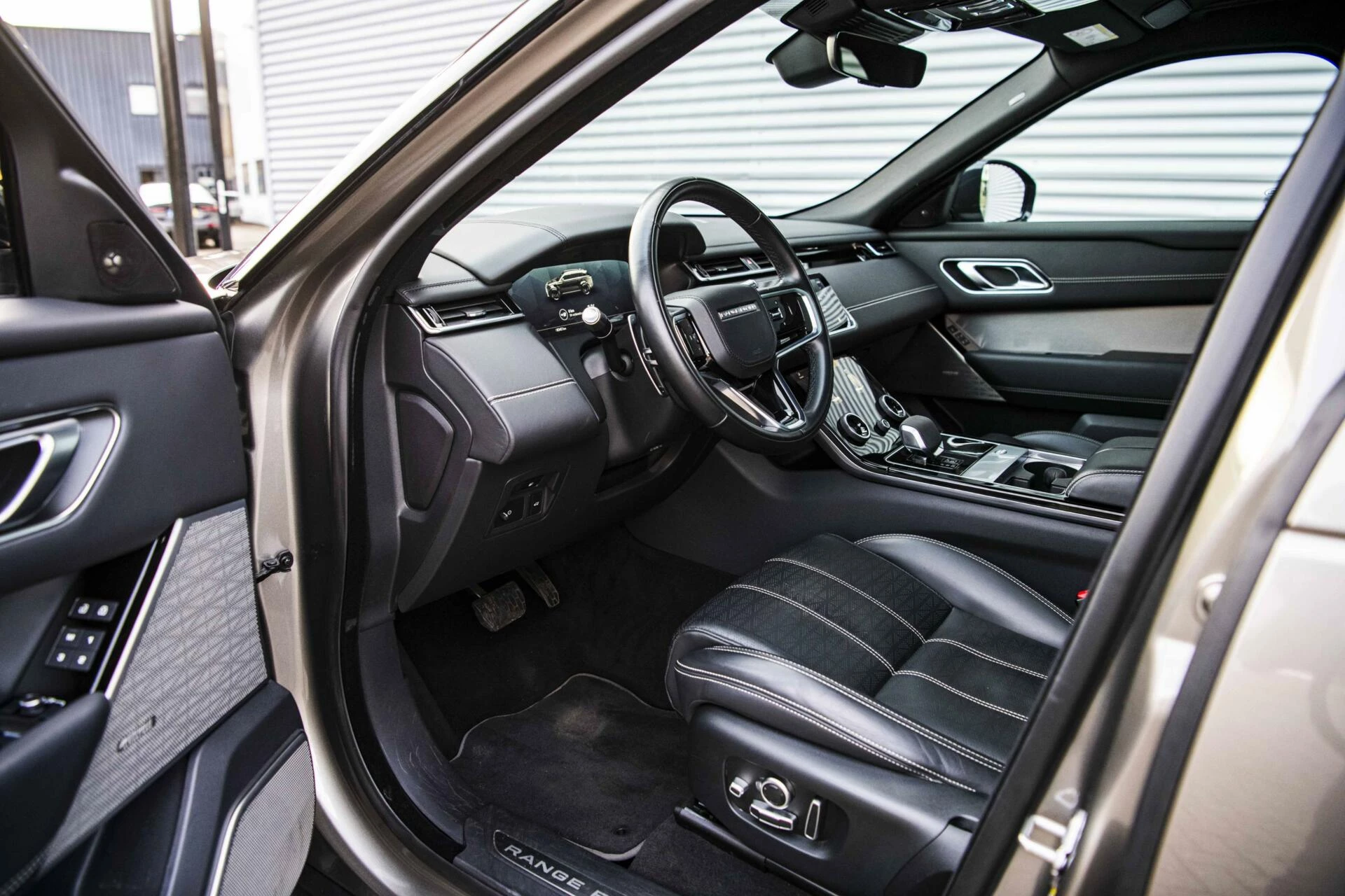 Hoofdafbeelding Land Rover Range Rover Velar