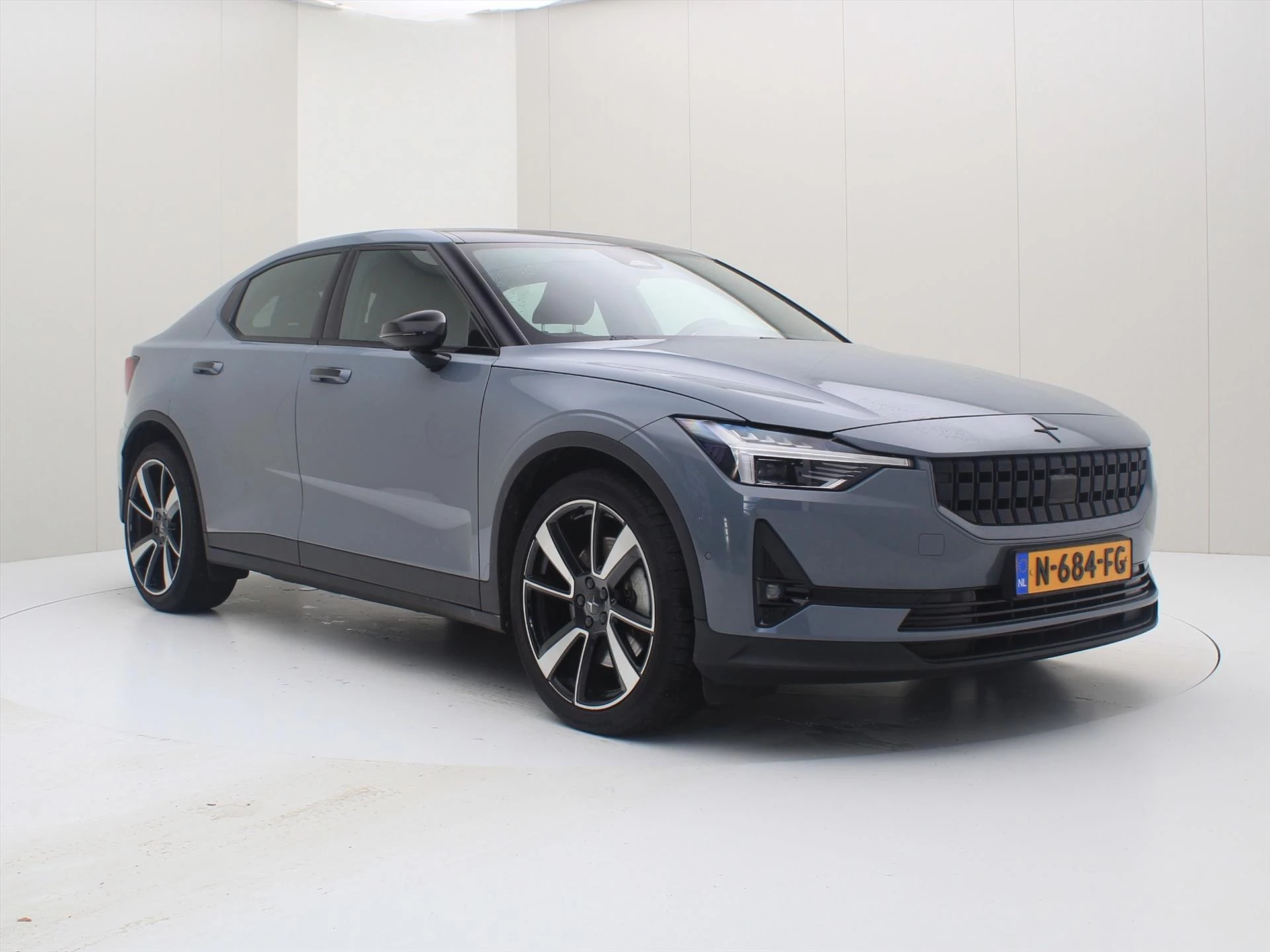Hoofdafbeelding Polestar 2