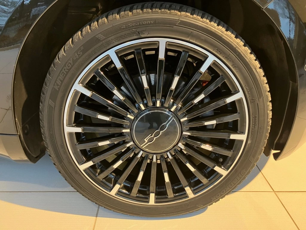 Hoofdafbeelding Fiat 500e