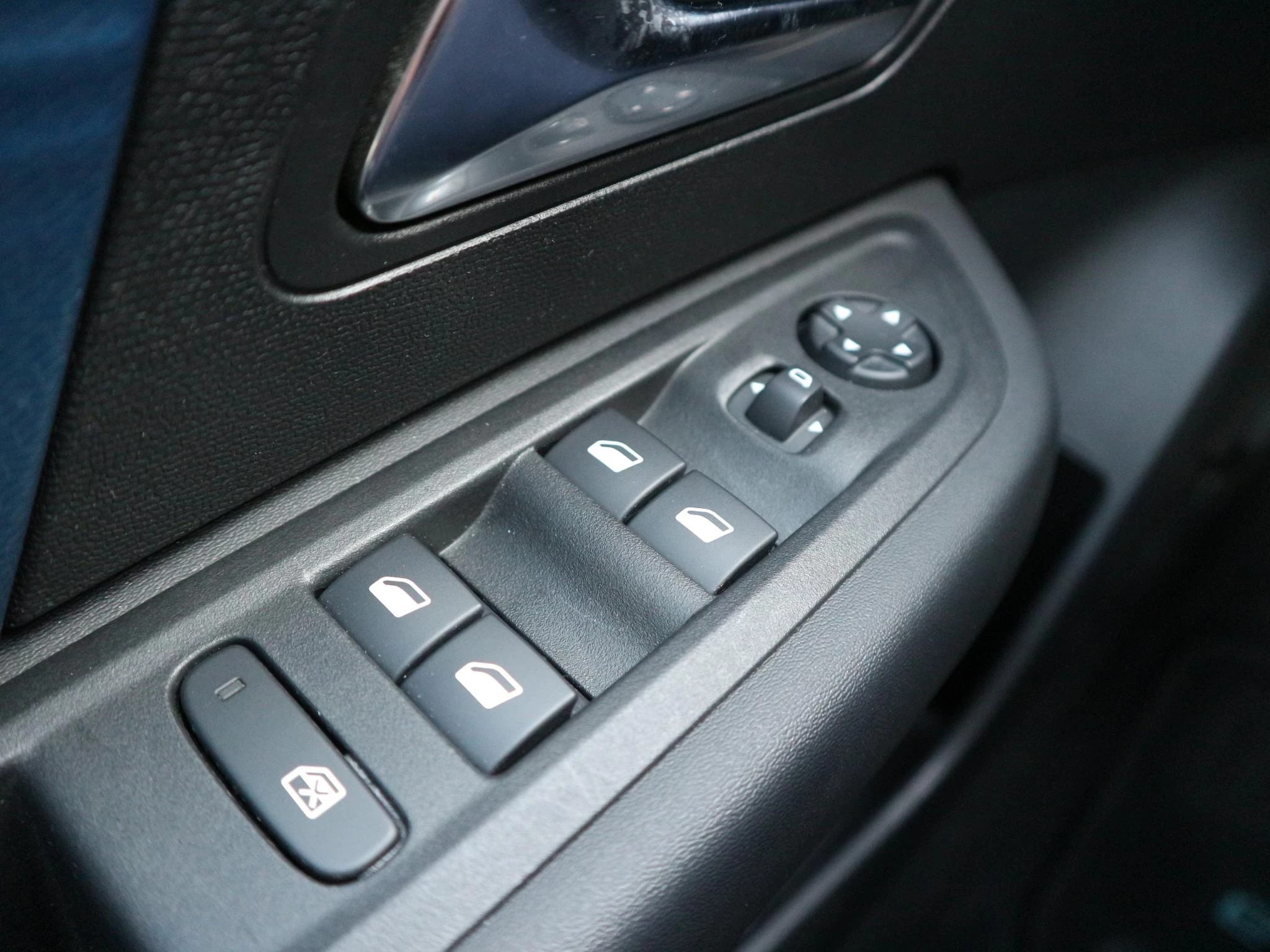 Hoofdafbeelding Citroën ë-C4 X