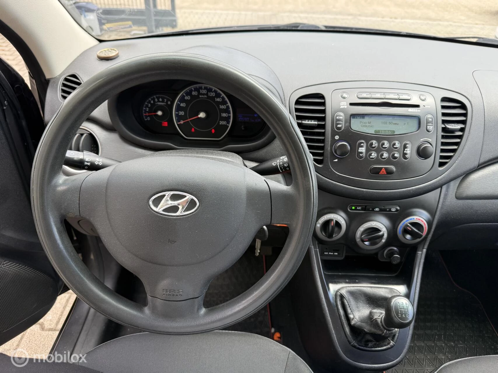 Hoofdafbeelding Hyundai i10