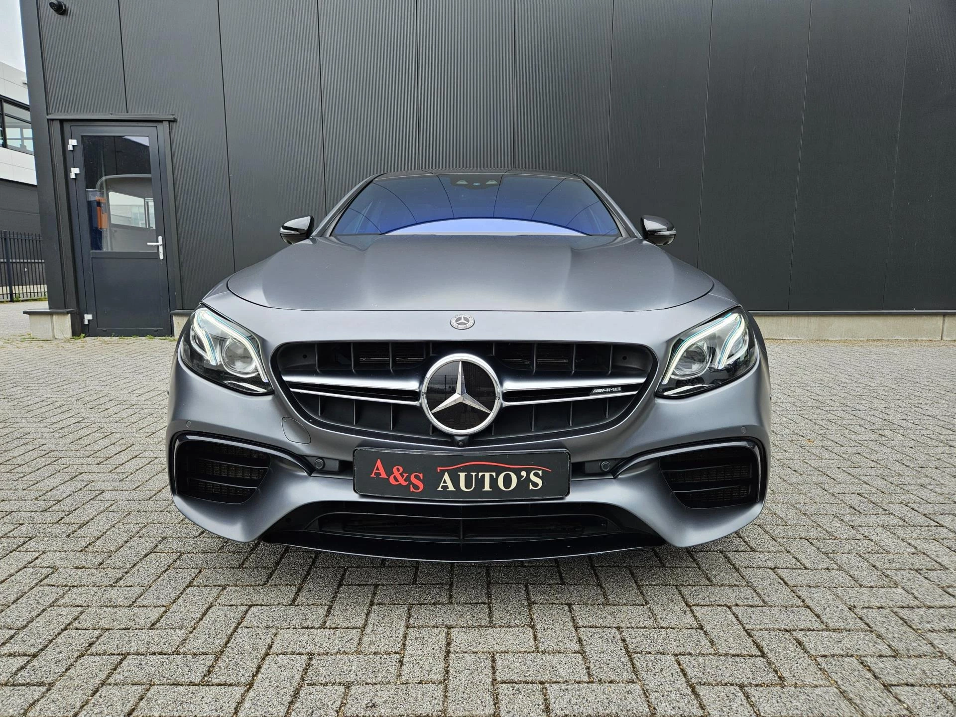Hoofdafbeelding Mercedes-Benz E-Klasse
