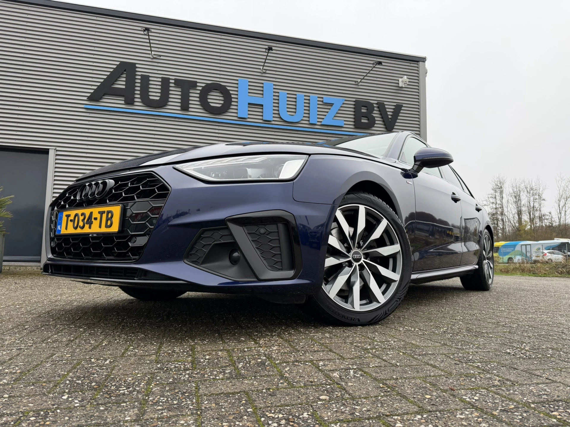 Hoofdafbeelding Audi A4