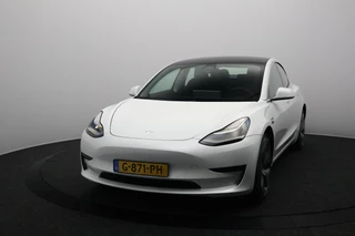 Tesla Model 3 Standard RWD Plus 60 kWh SOH 96,1% | 13000KM NL Auto | Parelmoer Wit
