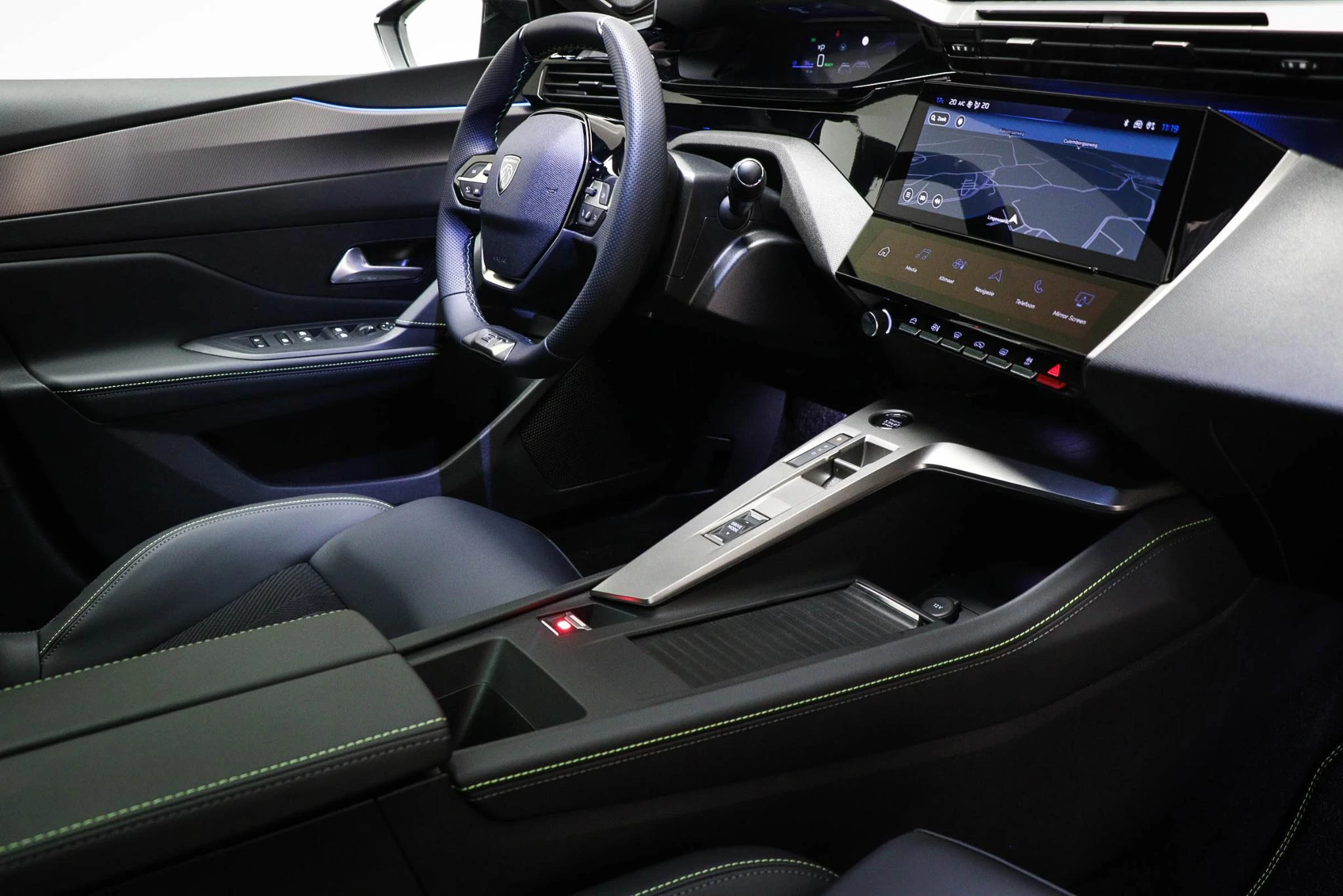 Hoofdafbeelding Peugeot 408
