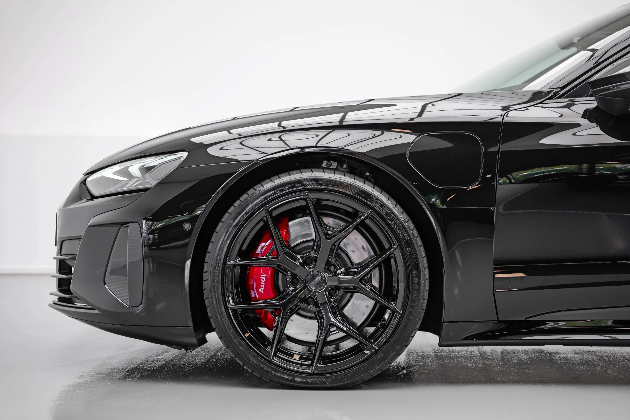 Hoofdafbeelding Audi e-tron GT