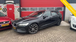 Volvo V60 2.0 D4 Momentum AUTOMAAT / TREKHAAK / FULL LED / STOELVERW / ACHTERBANK VERW / CARPLAY / NAVI / CLIMA / PDC / ACC / NL-AUTO