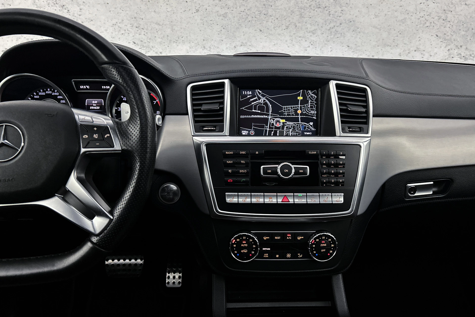 Hoofdafbeelding Mercedes-Benz M-Klasse