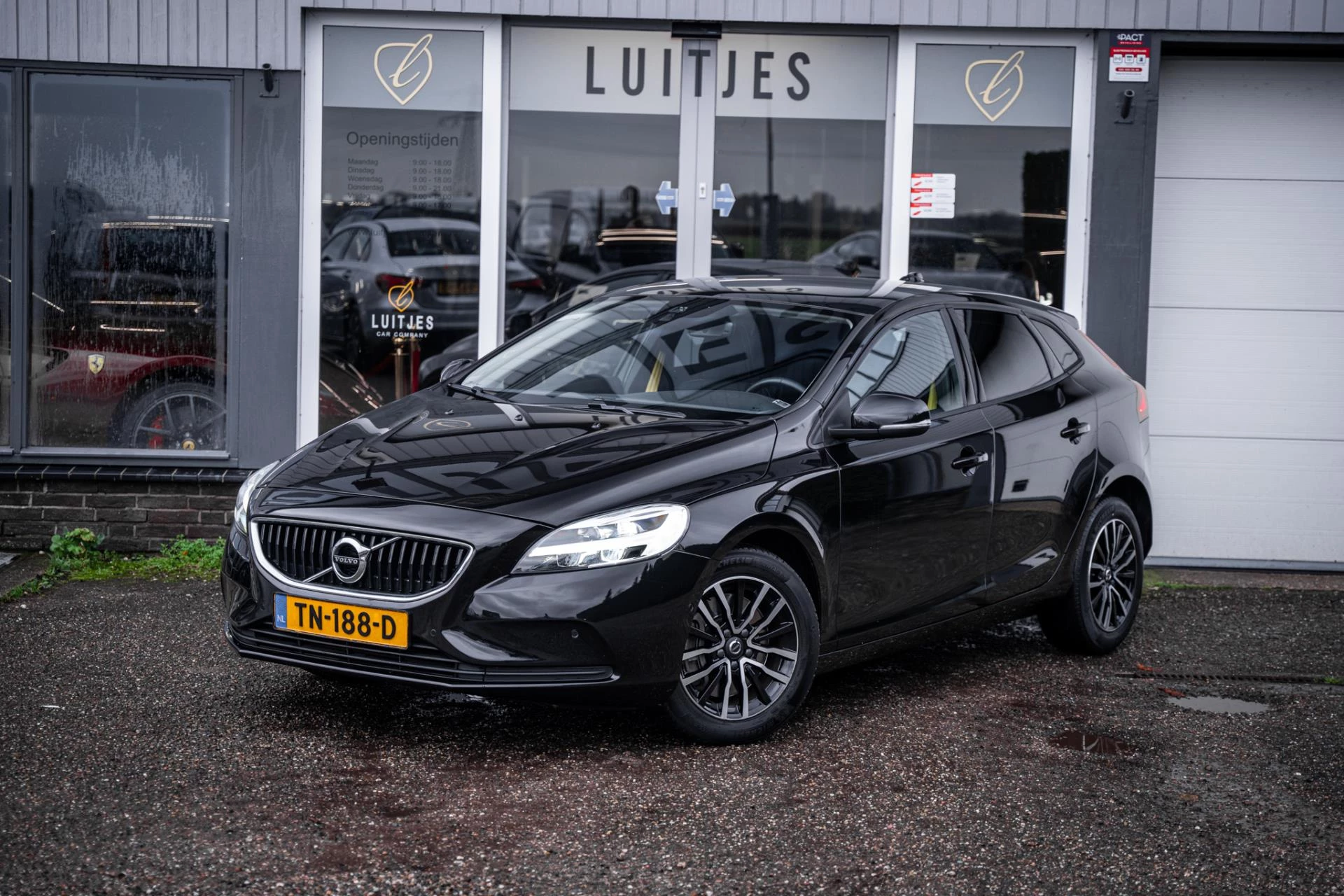Hoofdafbeelding Volvo V40