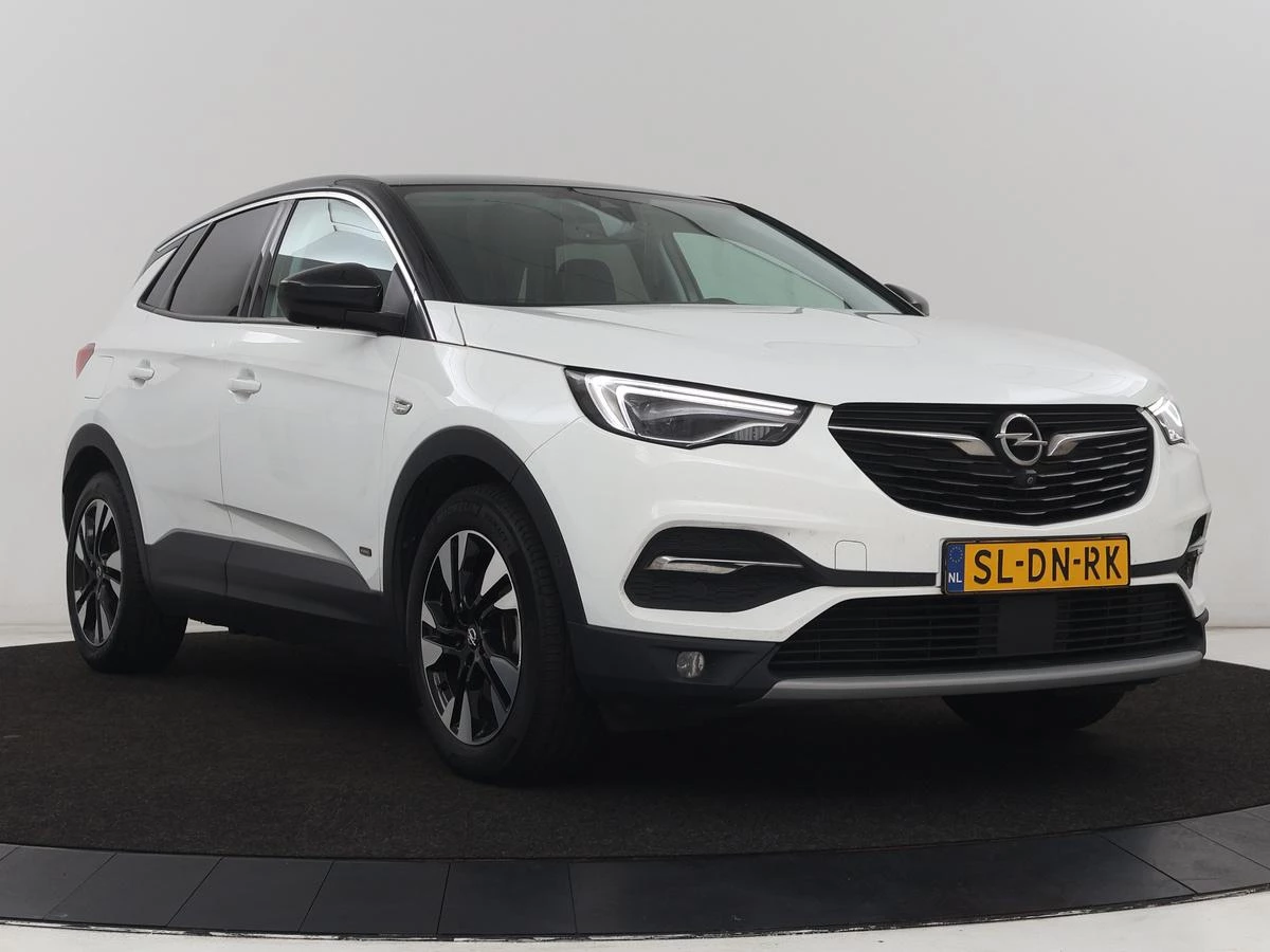 Hoofdafbeelding Opel Grandland X
