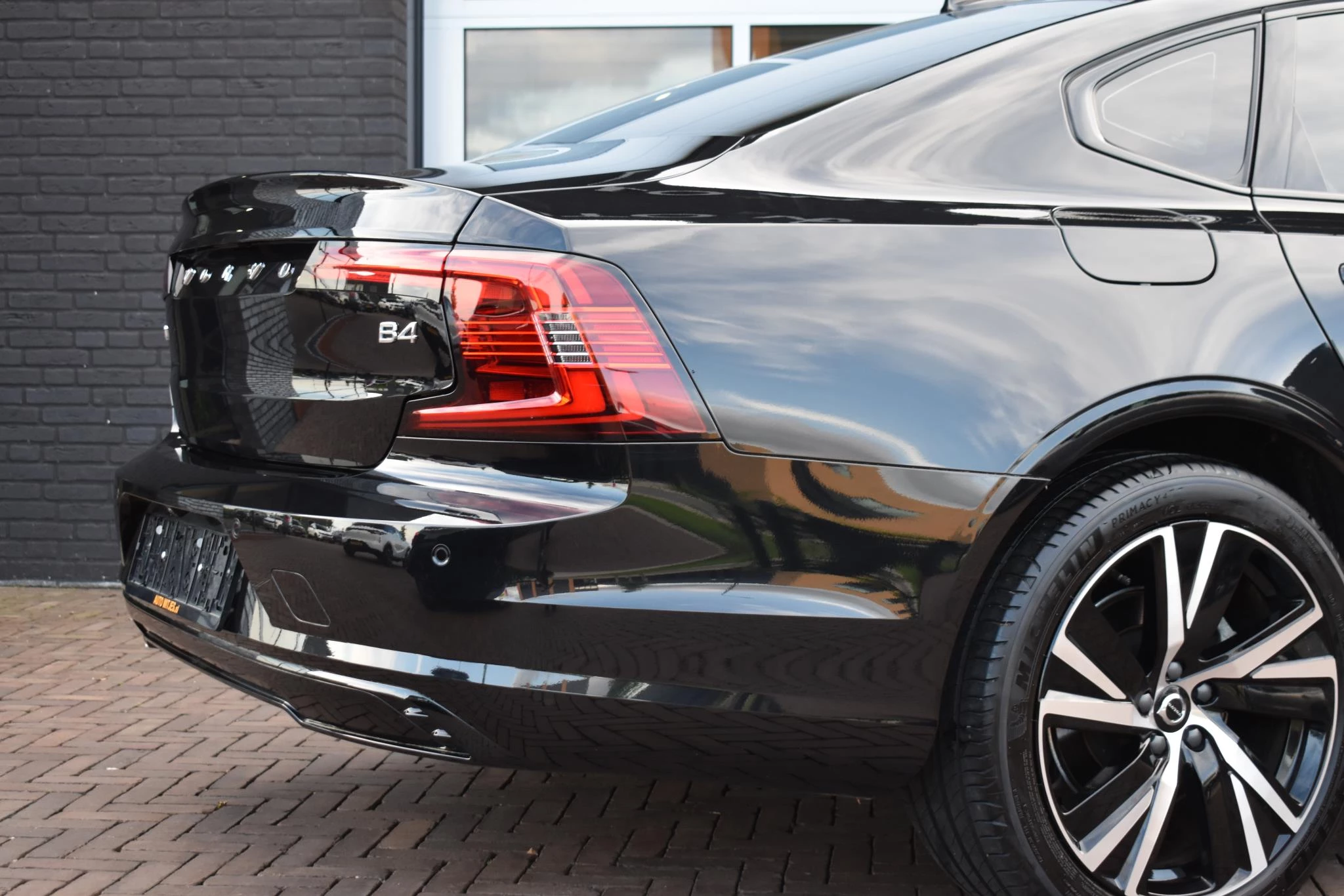 Hoofdafbeelding Volvo S90