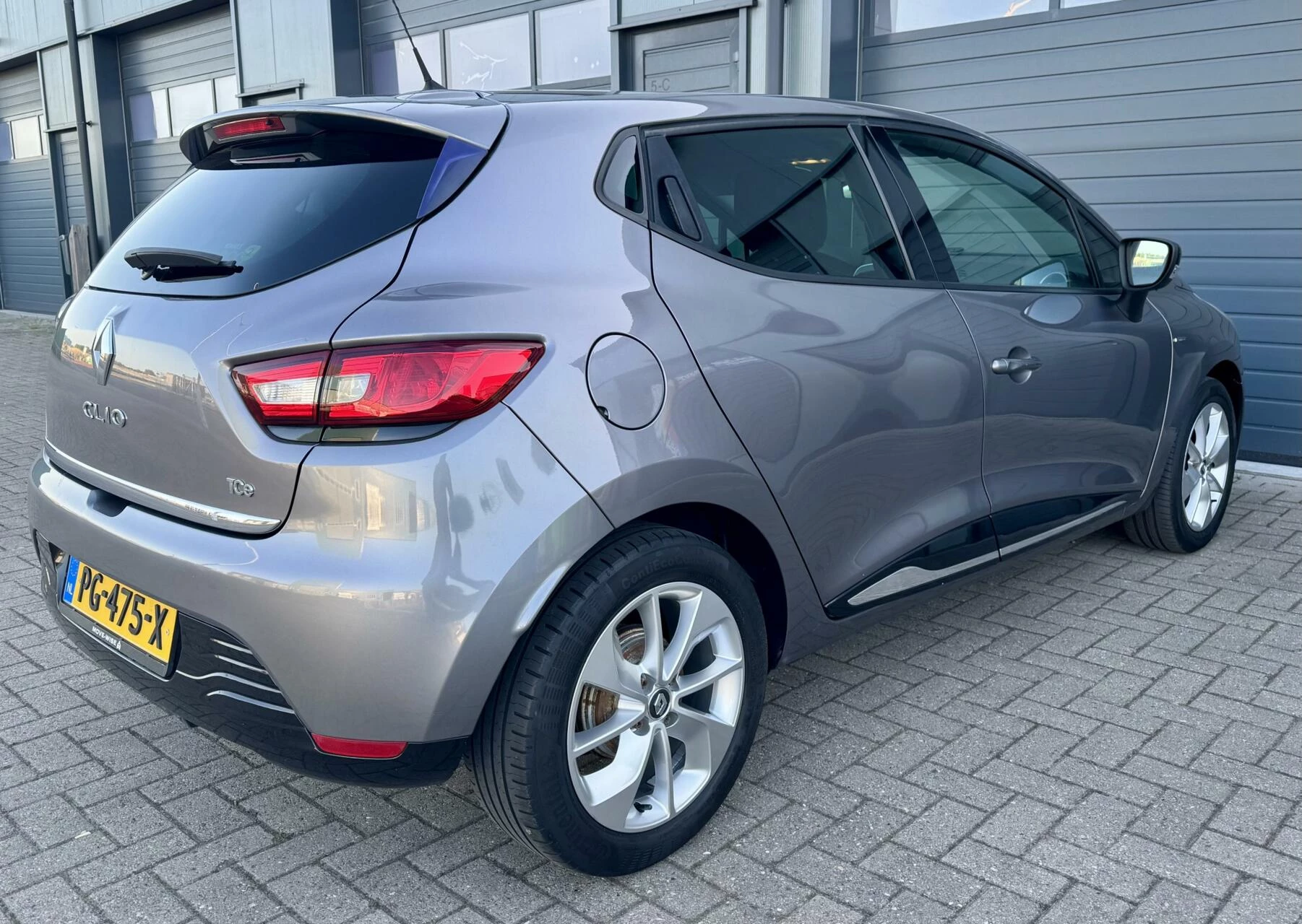 Hoofdafbeelding Renault Clio