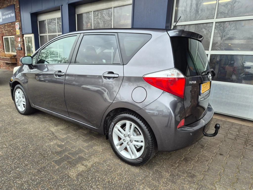 Hoofdafbeelding Toyota Verso-S