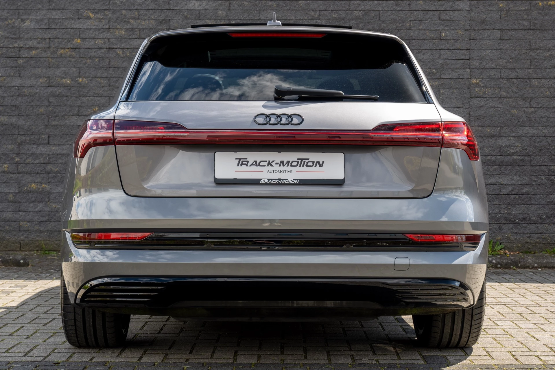 Hoofdafbeelding Audi e-tron