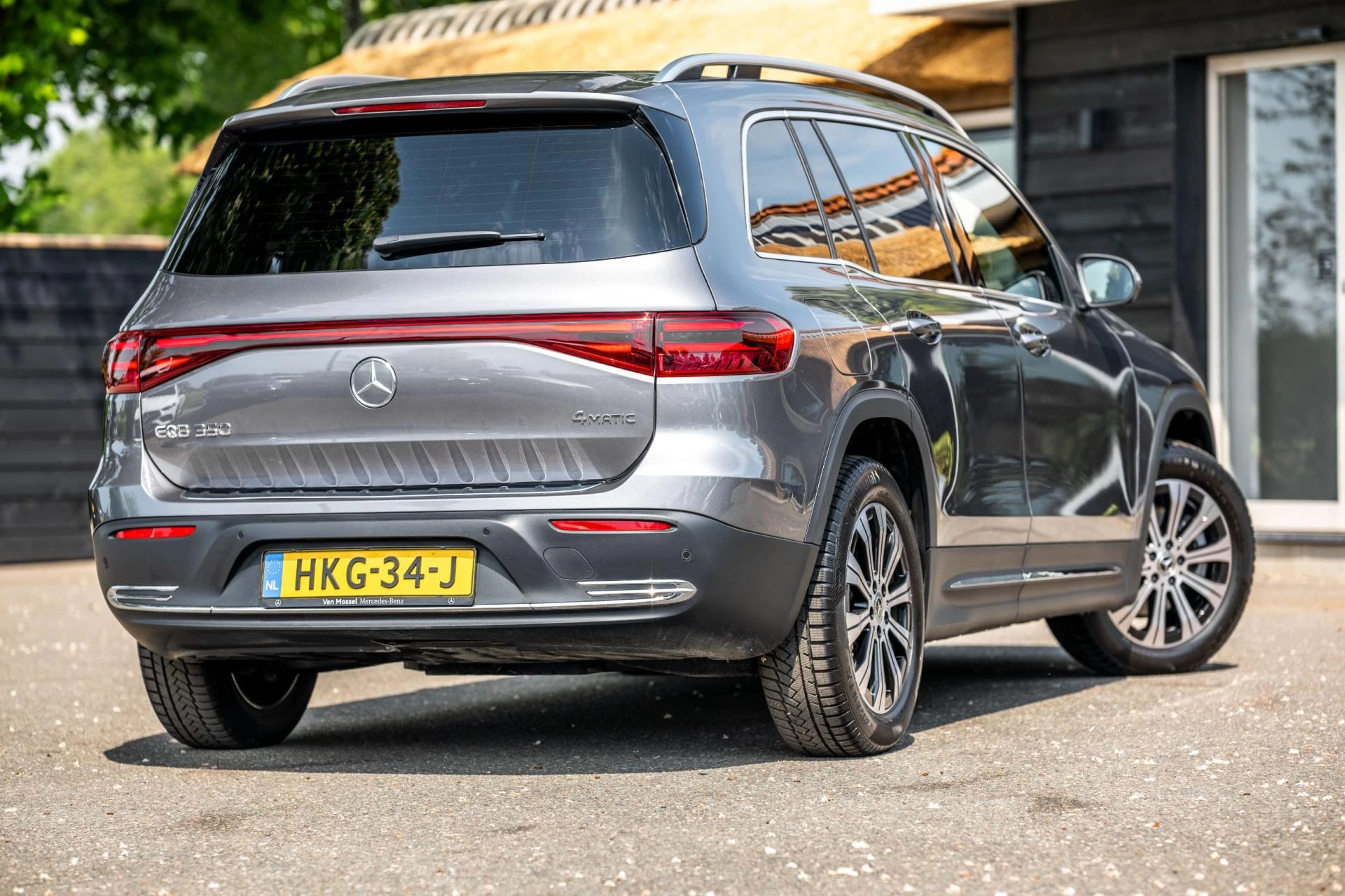 Hoofdafbeelding Mercedes-Benz EQB