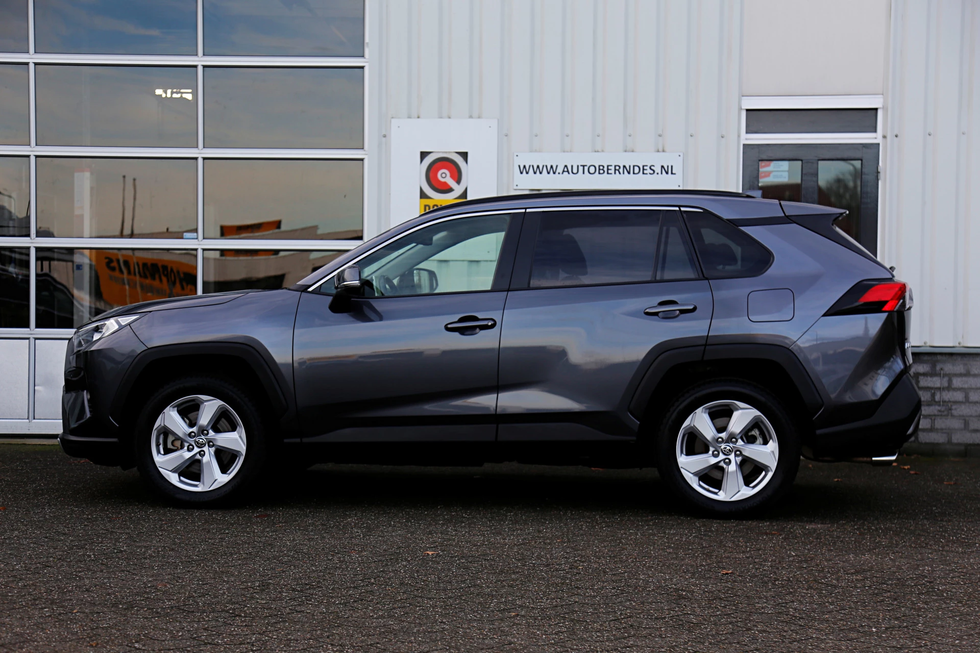 Hoofdafbeelding Toyota RAV4
