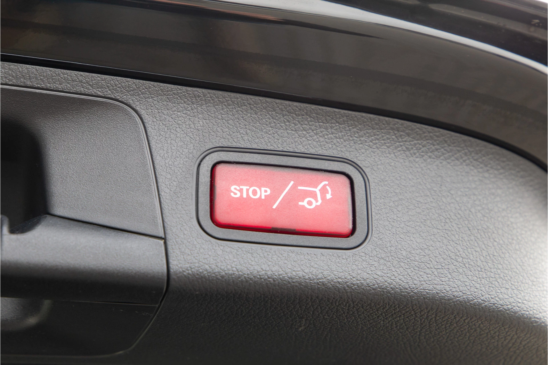 Hoofdafbeelding Mercedes-Benz EQA