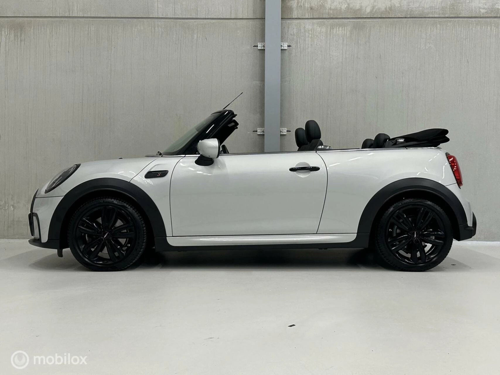 Hoofdafbeelding MINI Cooper S Cabrio