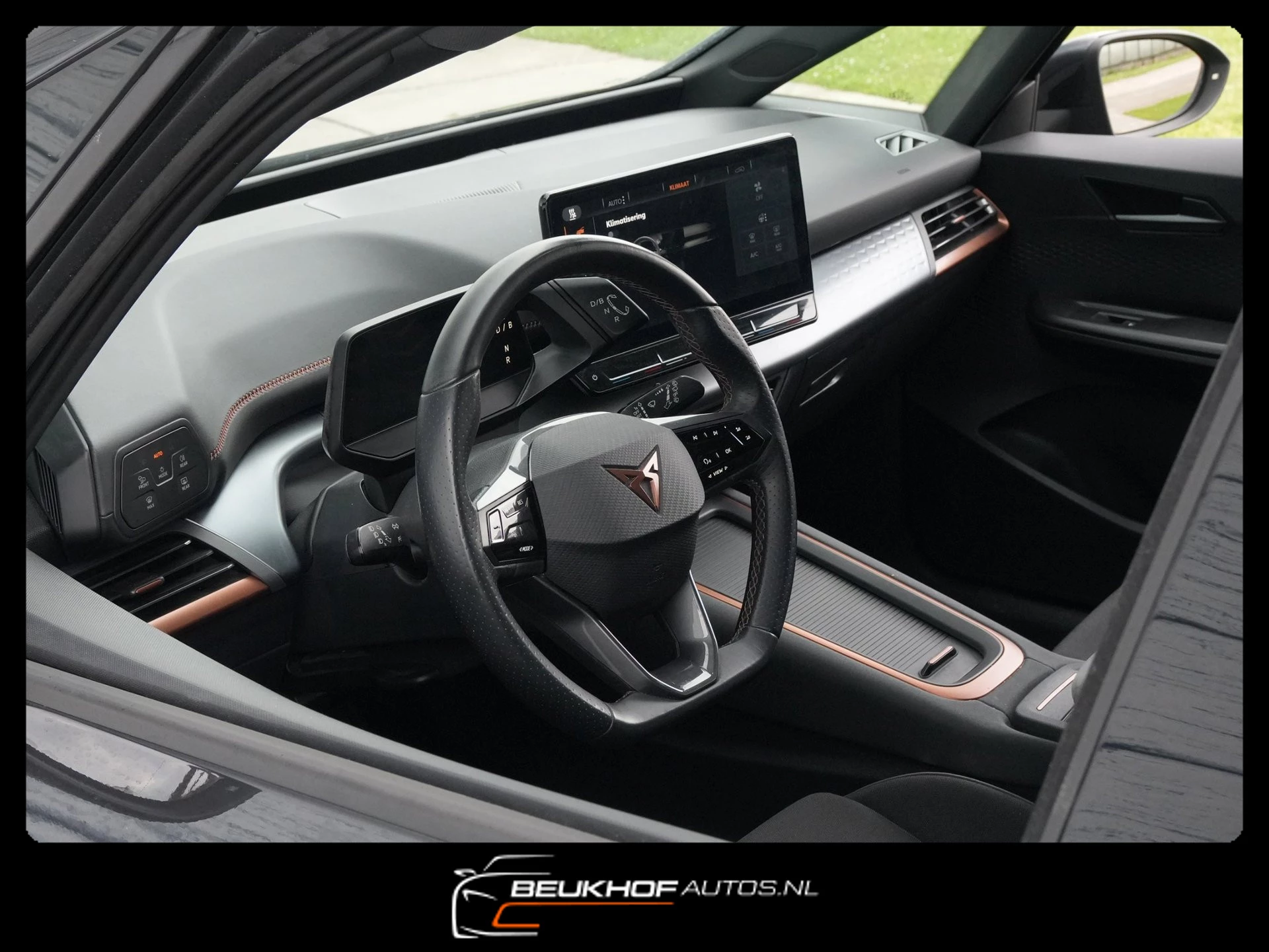 Hoofdafbeelding CUPRA Born