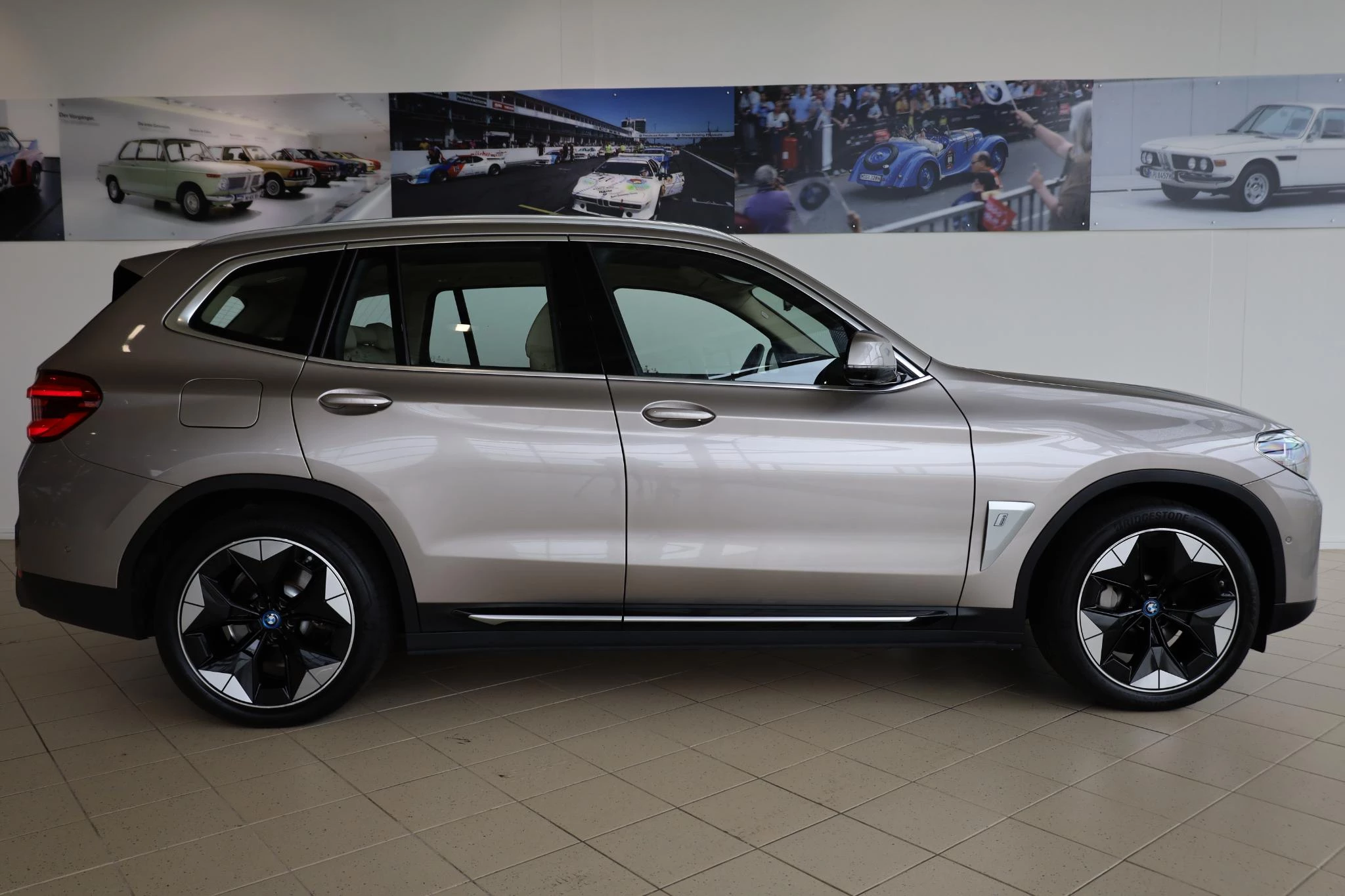 Hoofdafbeelding BMW iX3
