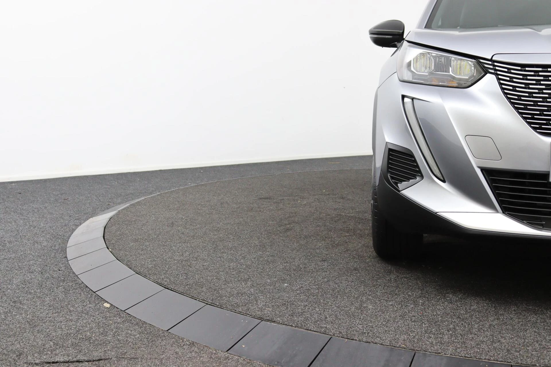 Hoofdafbeelding Peugeot e-2008