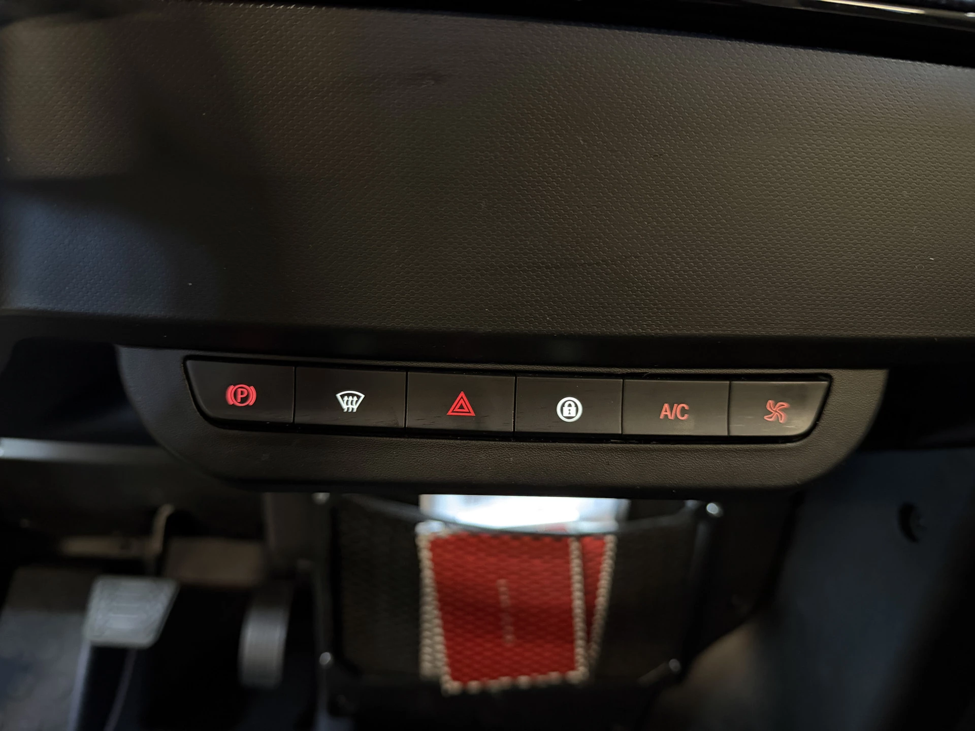 Hoofdafbeelding Silence S04